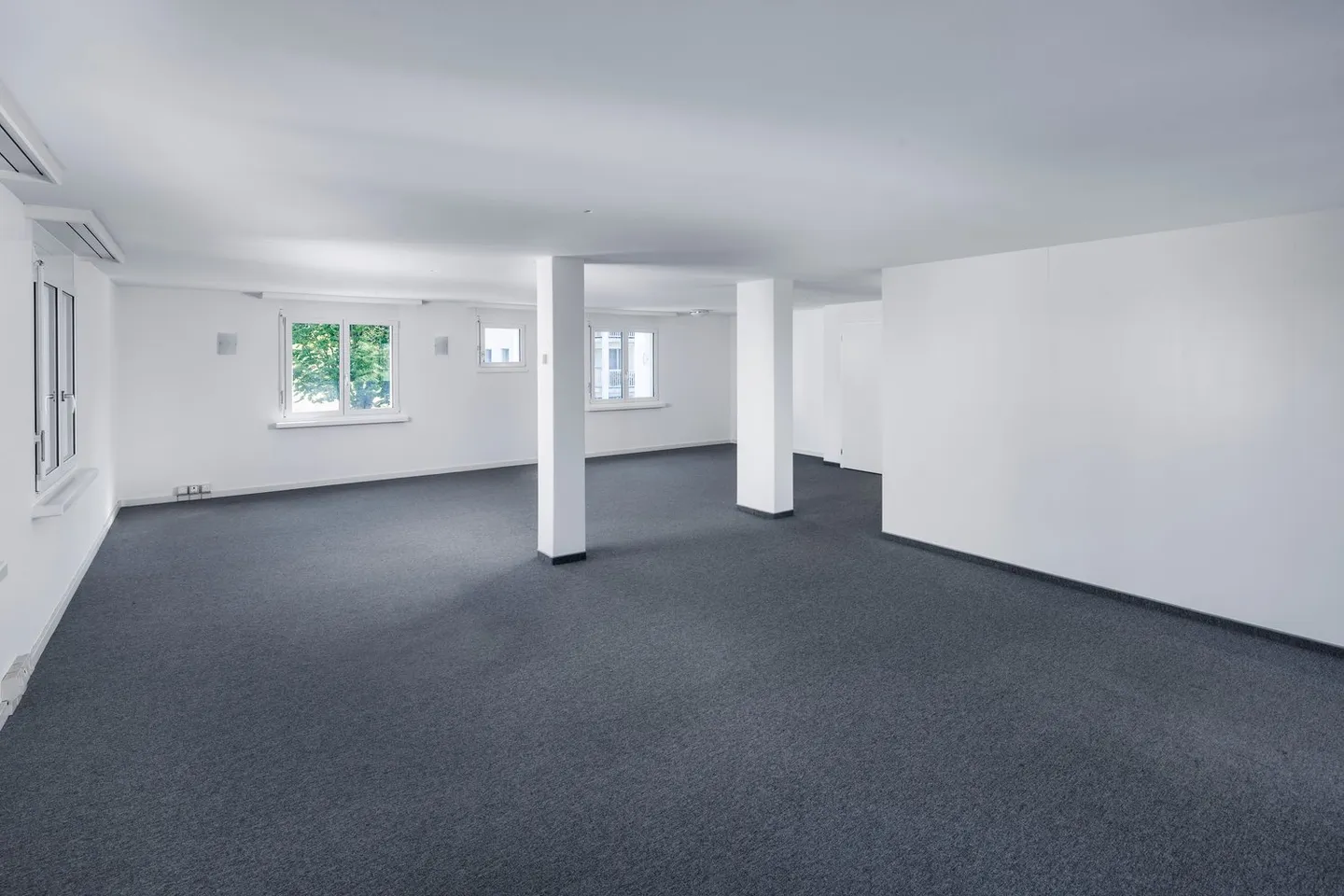 Il tuo nuovo spazio ufficio è pronto per essere occupato! - Foto 3 di 6