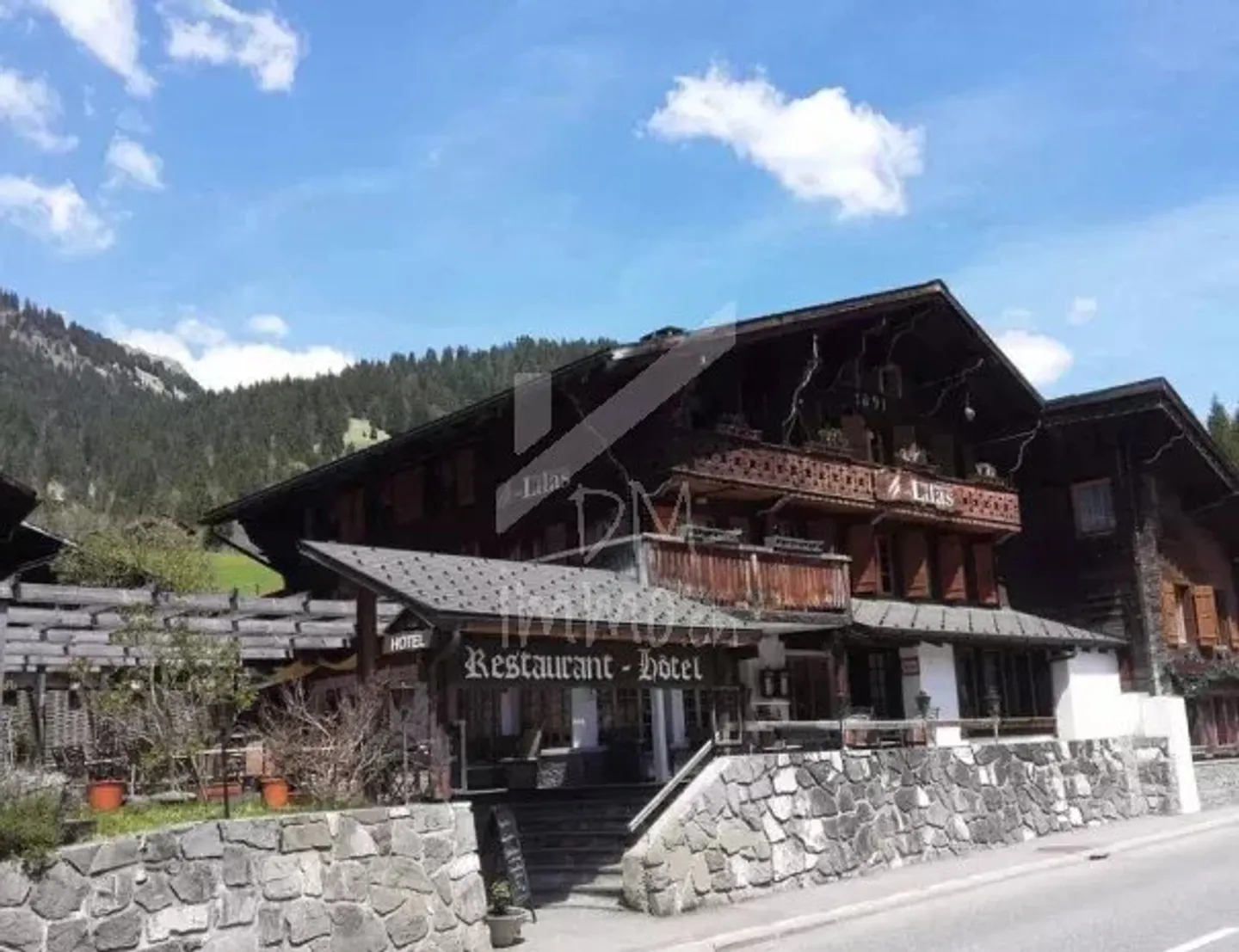 Charmantes Hotelrestaurant in Les Diablerets - Foto 1 di 10