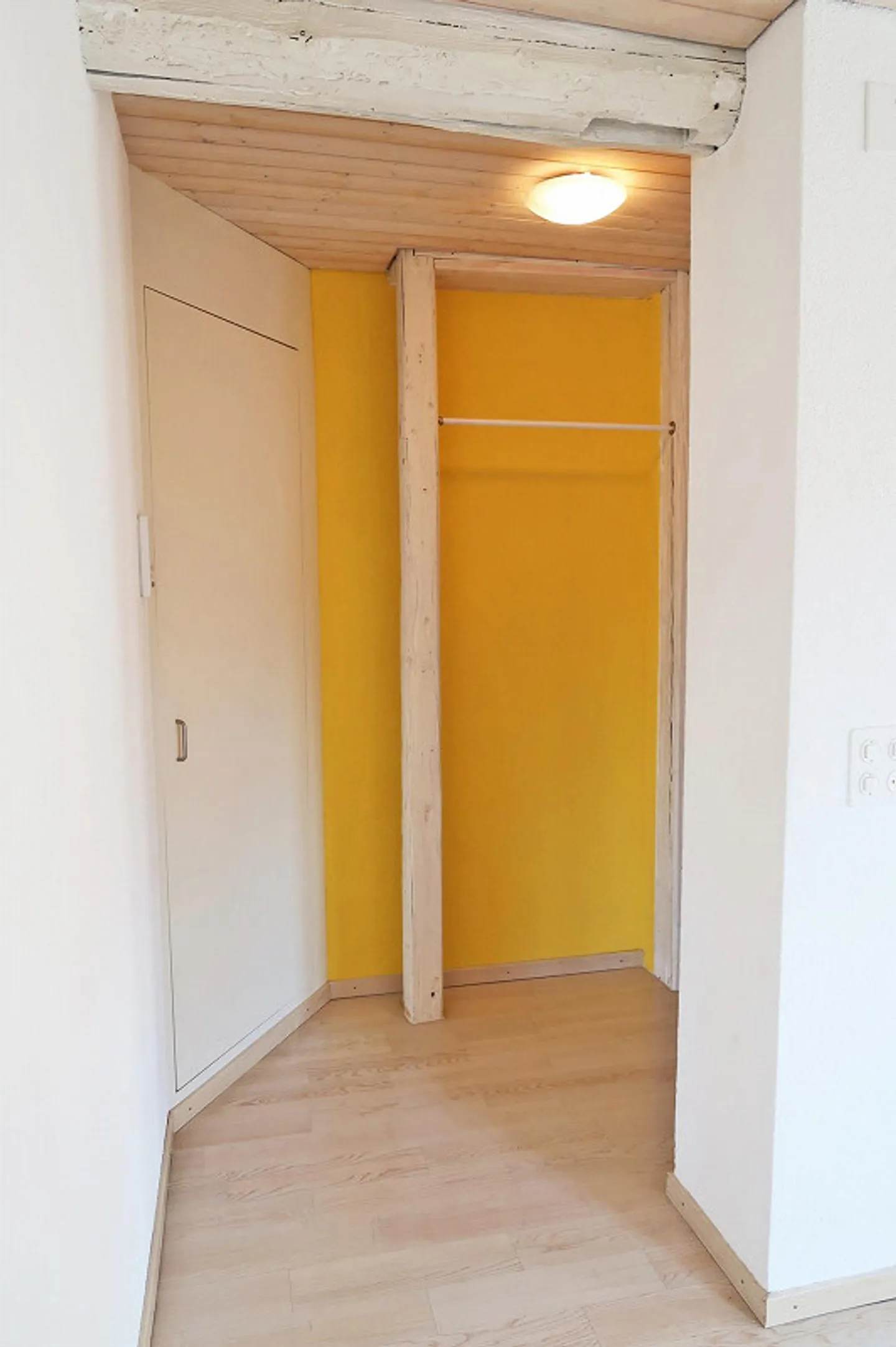 Central Attic Apartment in Stein am Rhein - Photo 9 of 9