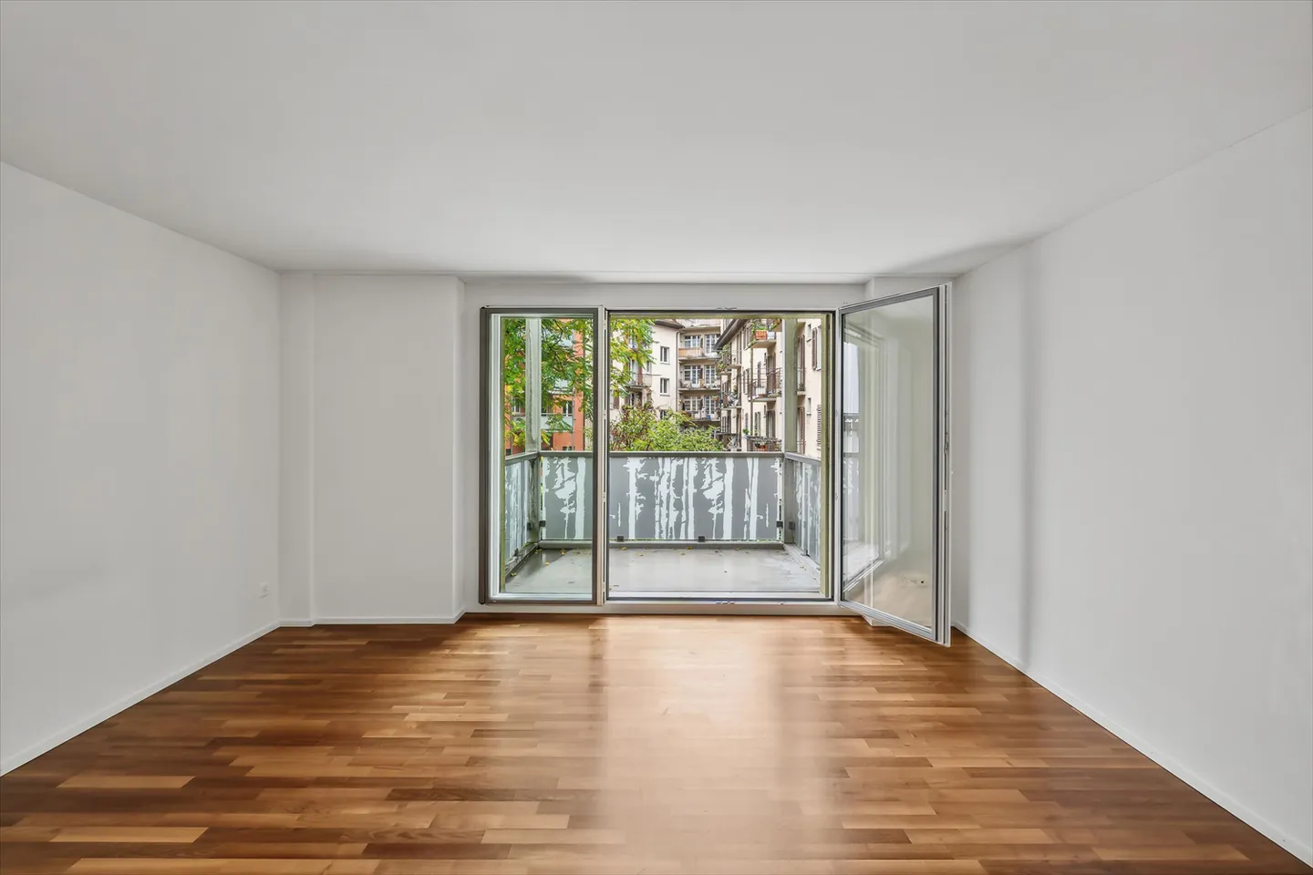 Appartement moderne de 2,5 pièces près de Schaffhauserplatz - Photo 8 sur 9