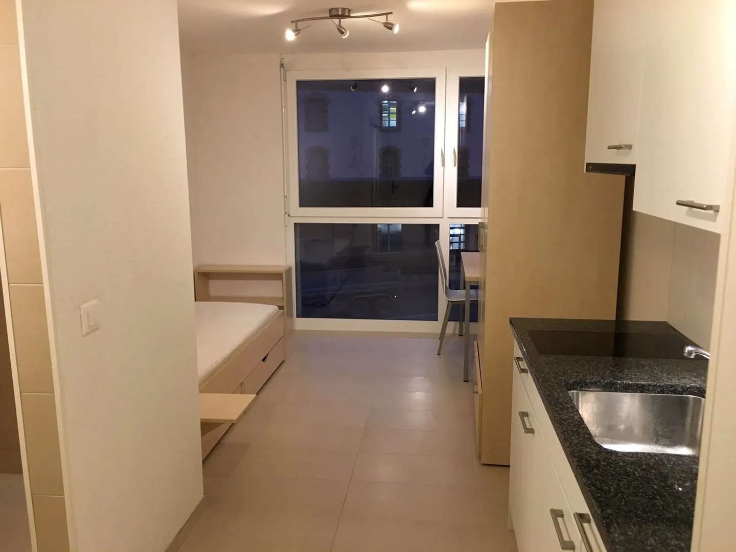 1,5-Zimmer-Wohnung im 5. Stock - Foto 2 von 6