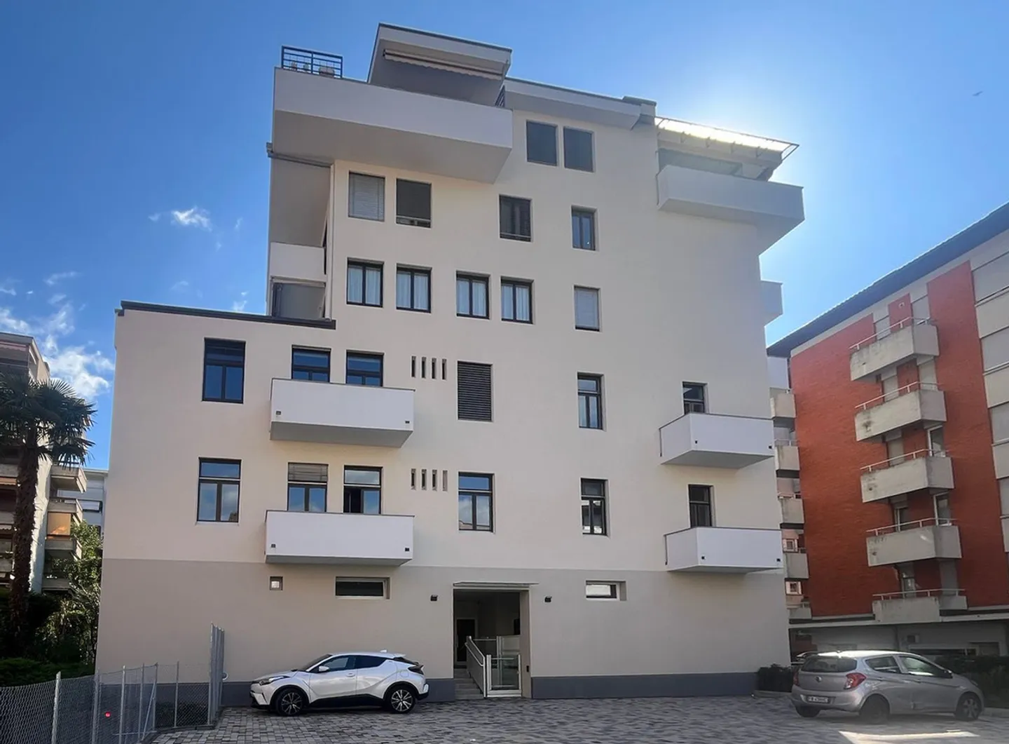 2,5 stanze in ristrutturazione vicino al centro di Lugano - Foto 1 di 4