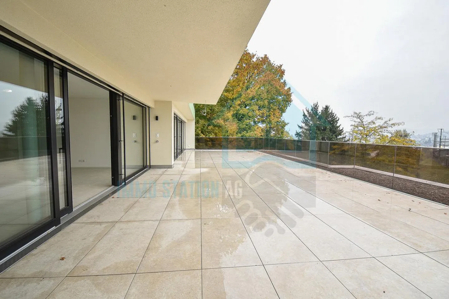 Exclusive New Build Terrace Apartment with Panoramic Views & Highest Living Comfort - Photo 5 of 13
