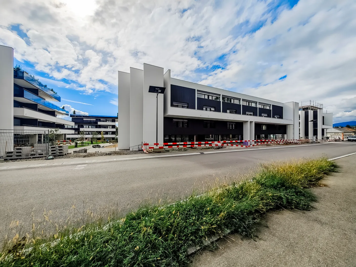 Commercial - Photo 2 of 8