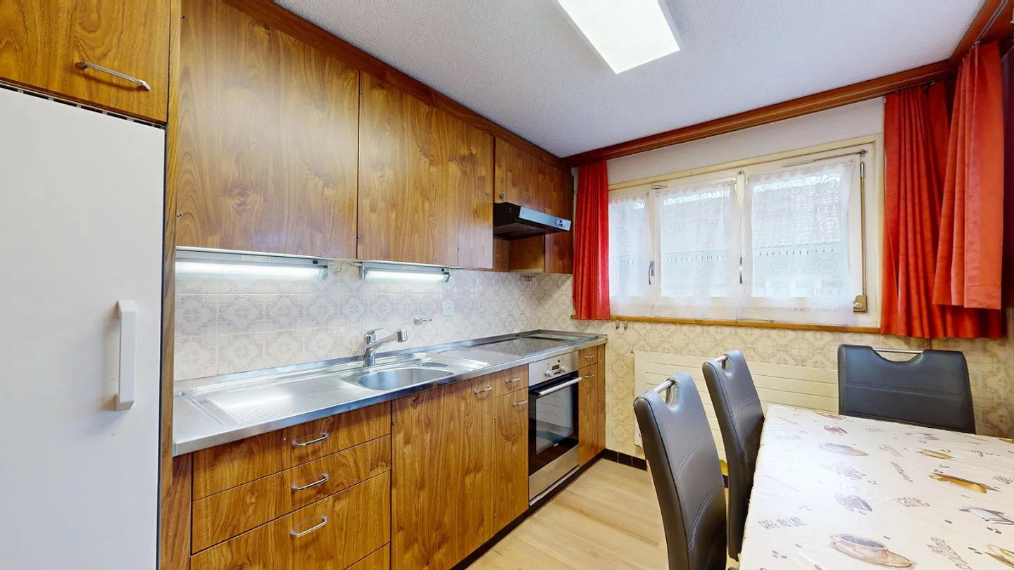 AgentSelly - Familienfreundliches Haus am Chaletweg - Foto 7 von 13