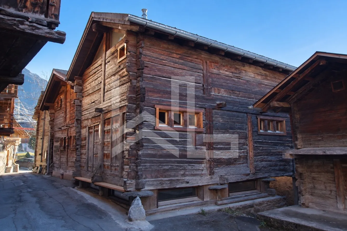 Chalet à Sarreyer près de Verbier - Photo 1 sur 12