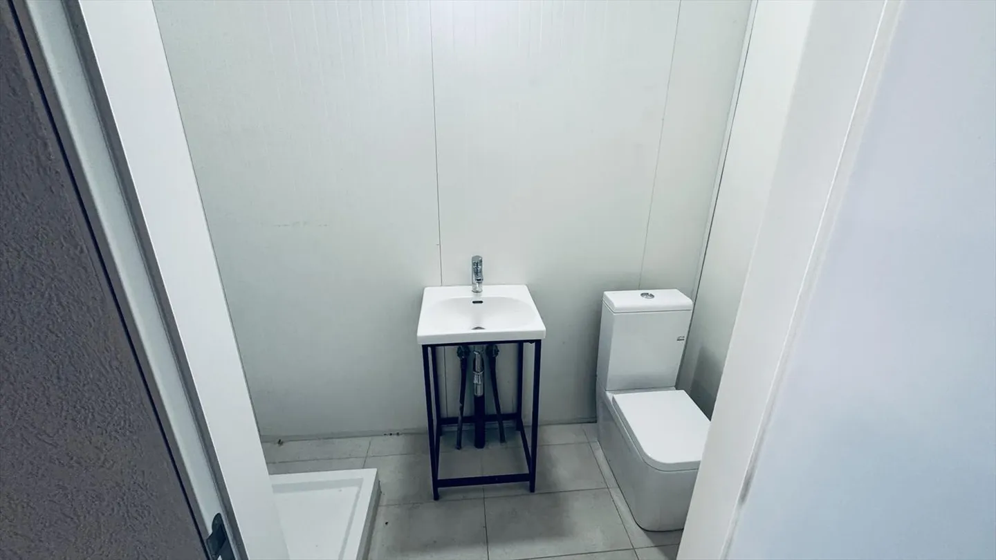 Commerce 2 pièces - Photo 3 sur 6