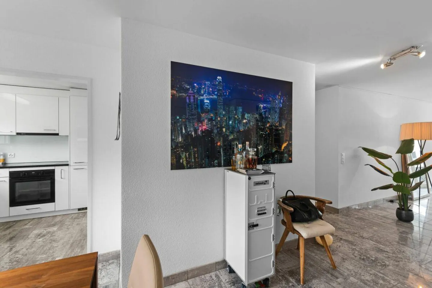 Apartment for rent - Photo 6 of 17
