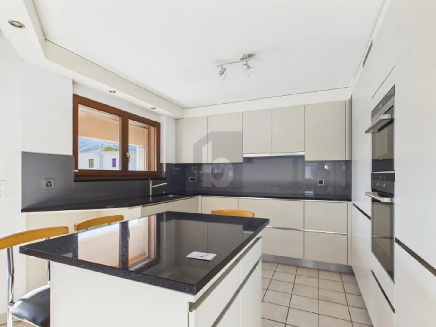 IHRE NEUE WOHNUNG MIT HERZ UND STIL - Foto 3 von 6