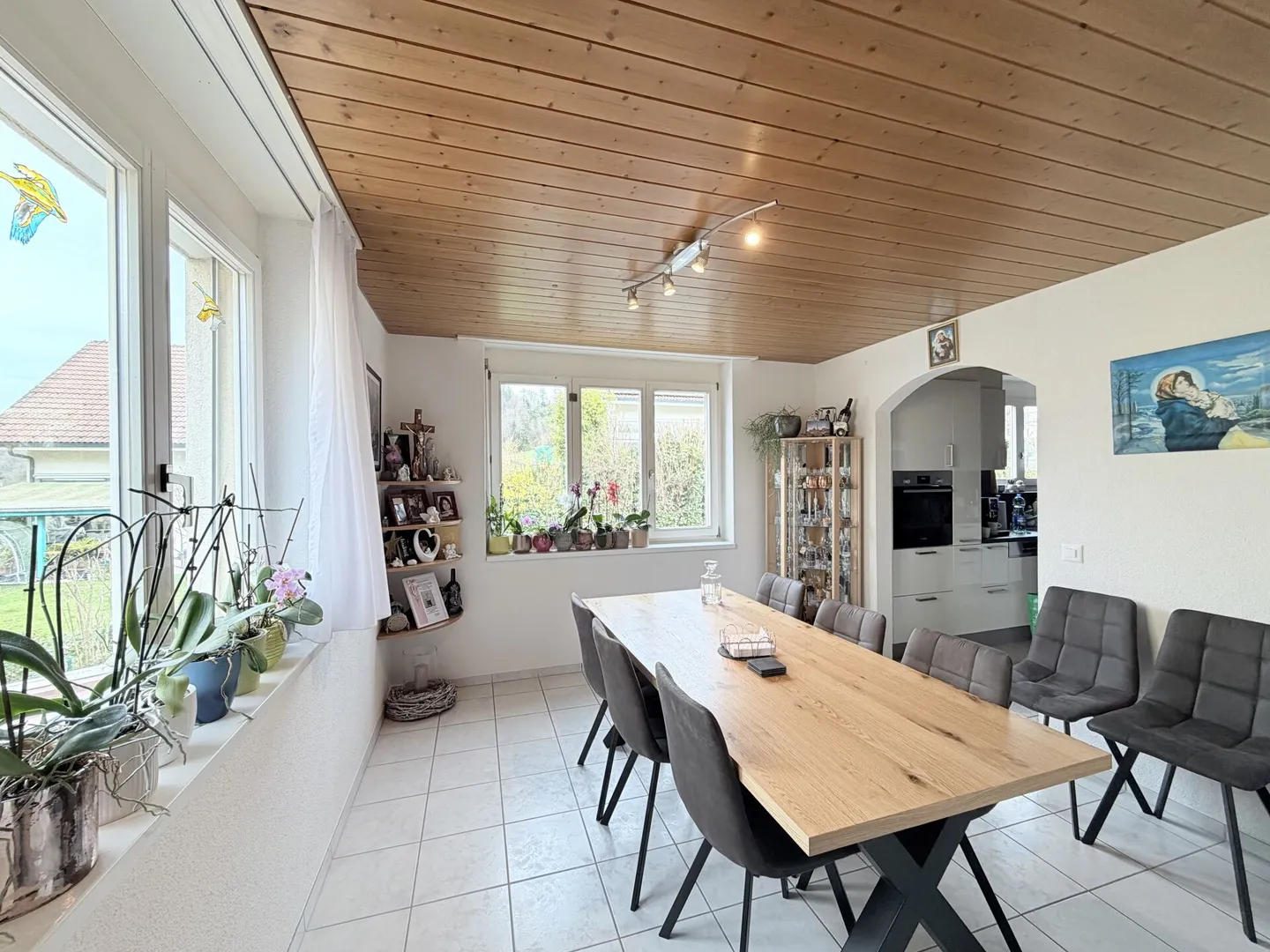 Geräumiges Doppeleinfamilienhaus mit Wintergarten - Foto 3 von 15