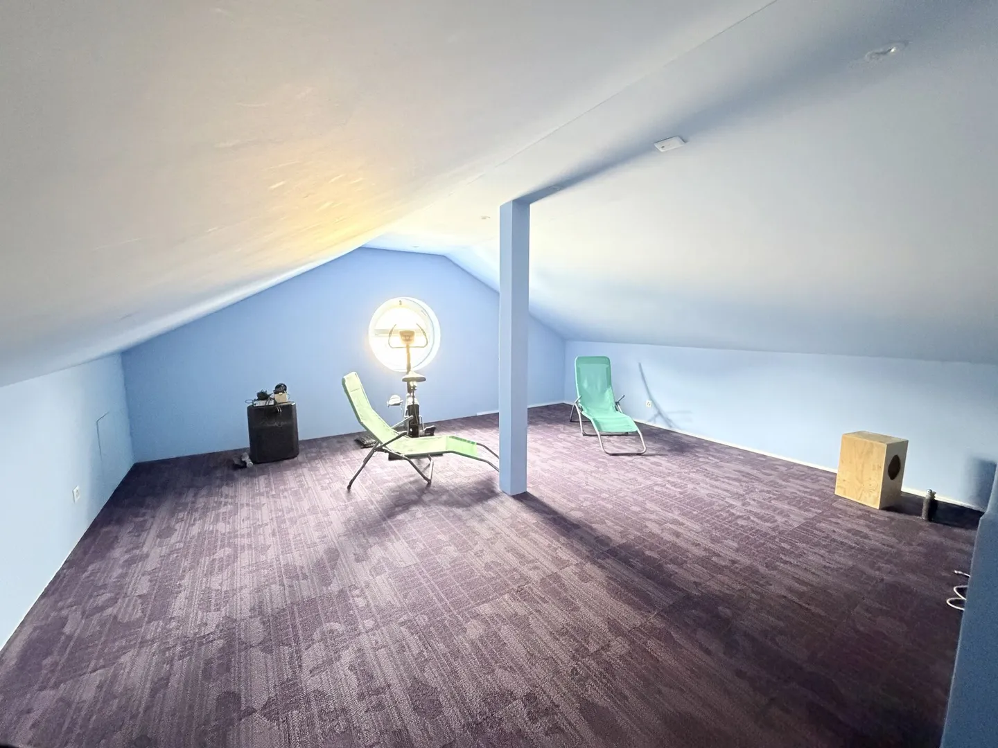 Geräumiges Doppeleinfamilienhaus mit Wintergarten - Foto 10 von 15