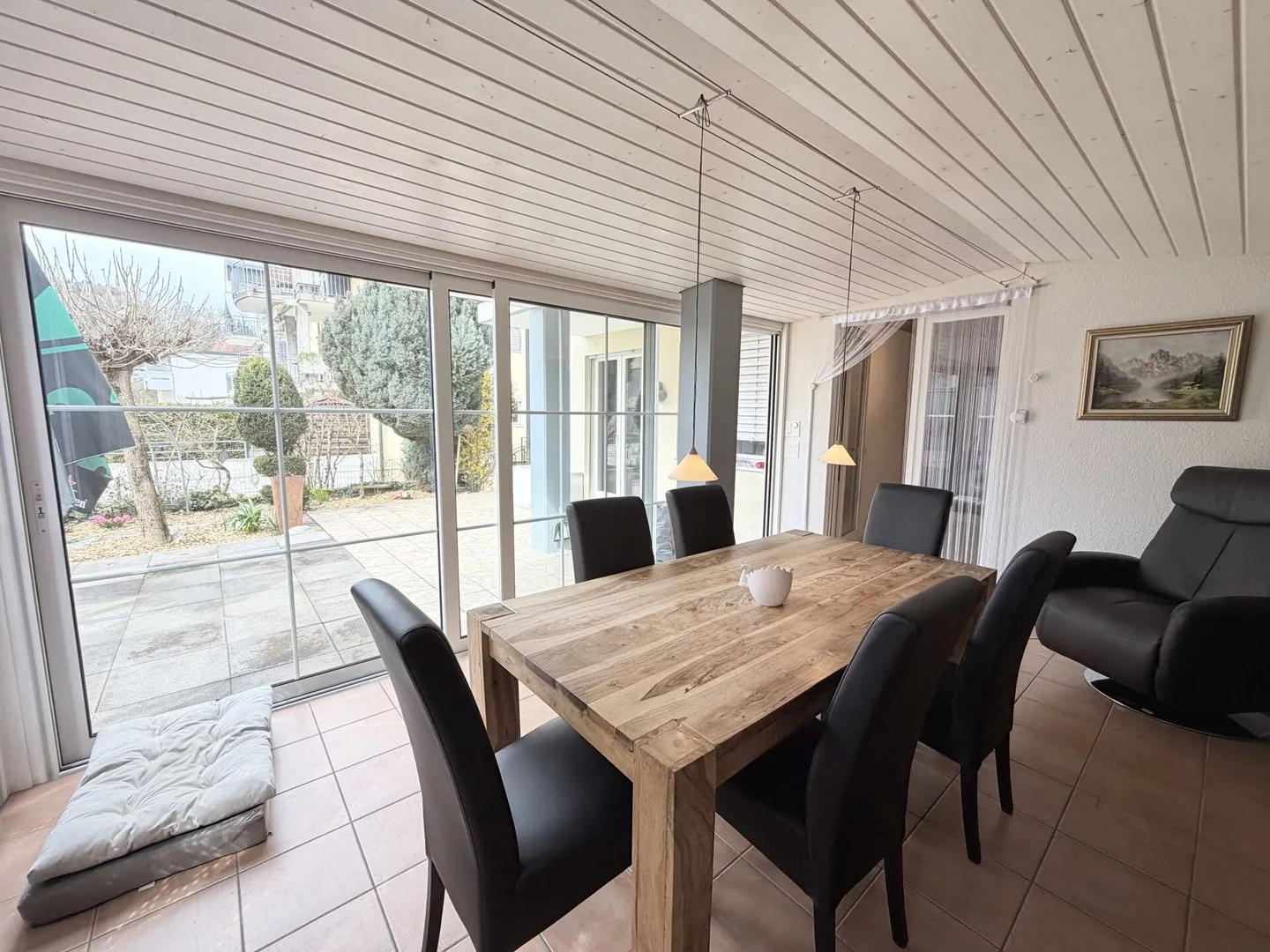 Geräumiges Doppeleinfamilienhaus mit Wintergarten - Foto 14 von 15