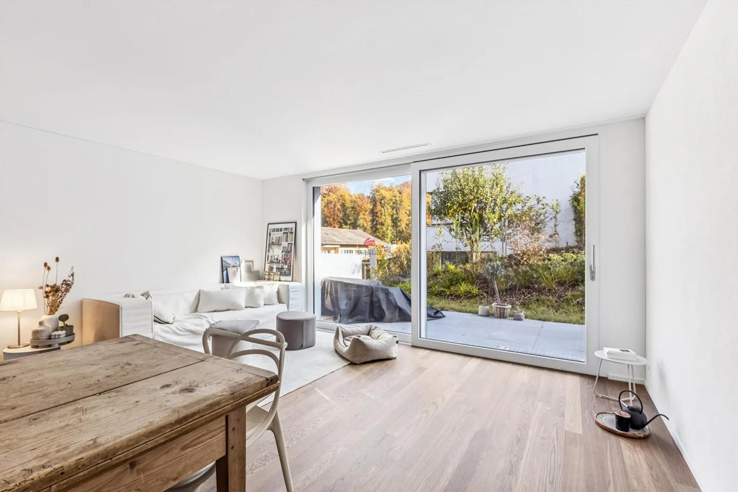 Stylish Living in the Green - in the Heart of Zurich - Photo 5 of 17