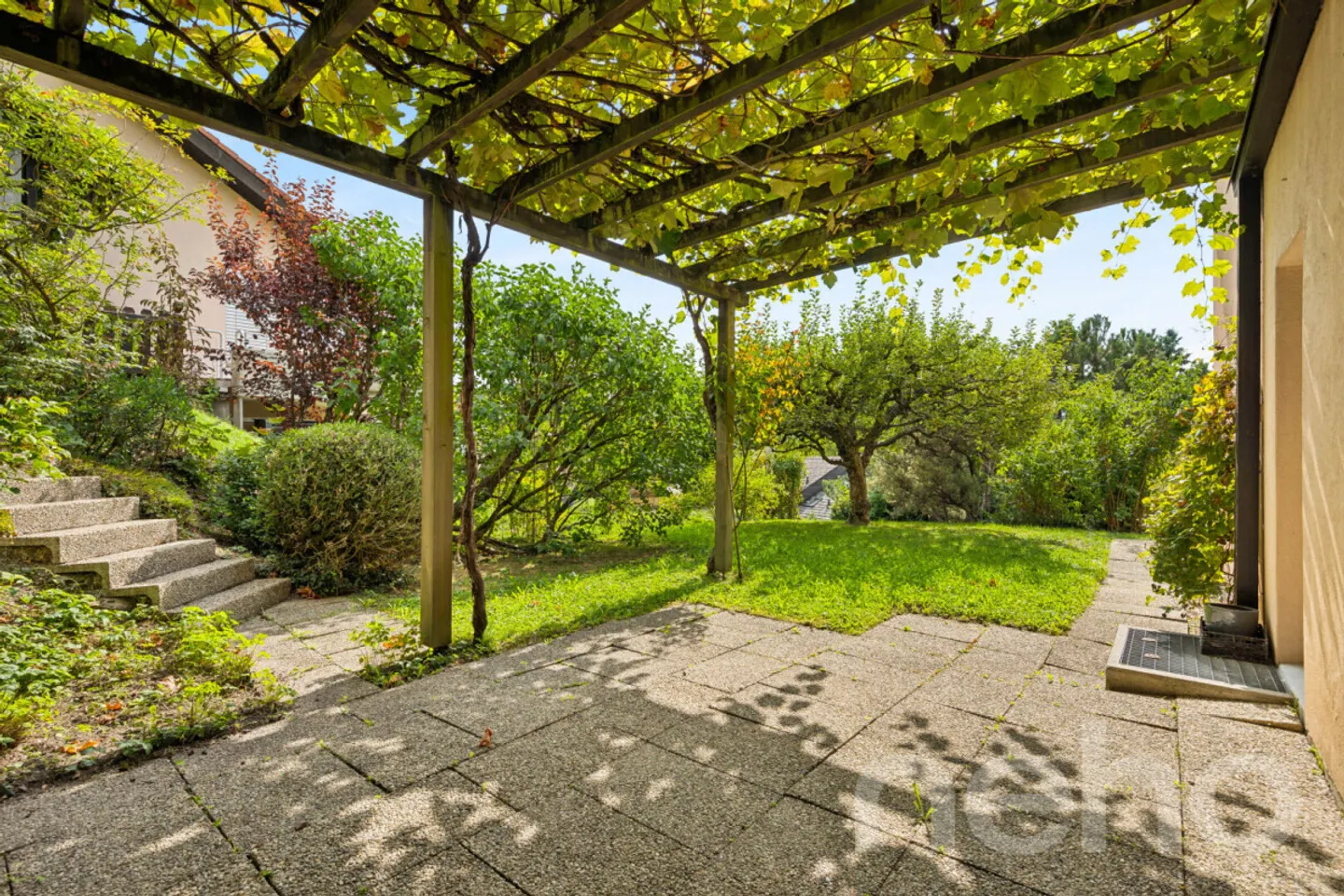 Einfamilienhaus mit Seeblick - Foto 2 von 12