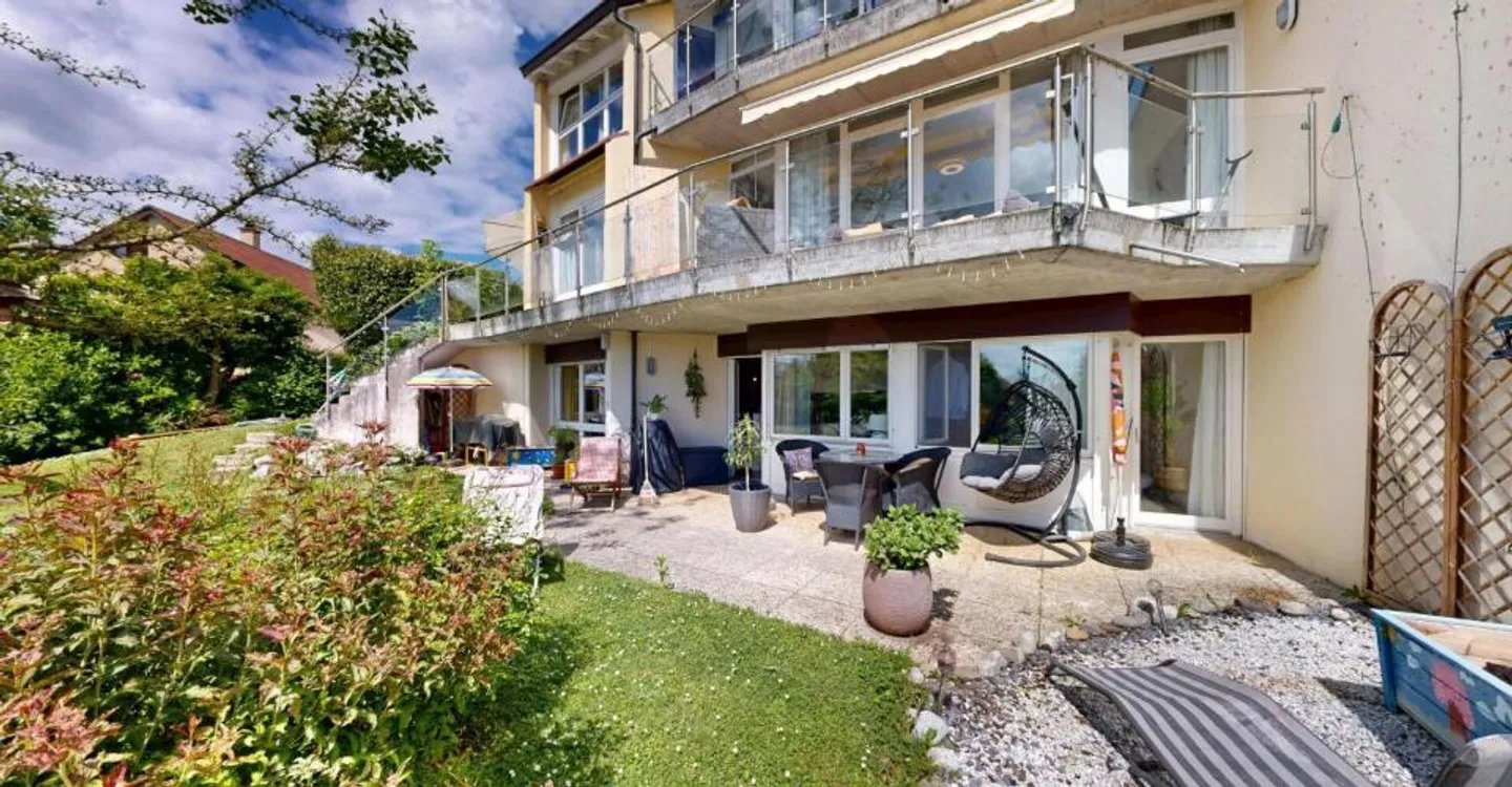 Ideal villa for family with independent 2-room apartment - Photo 3 of 13