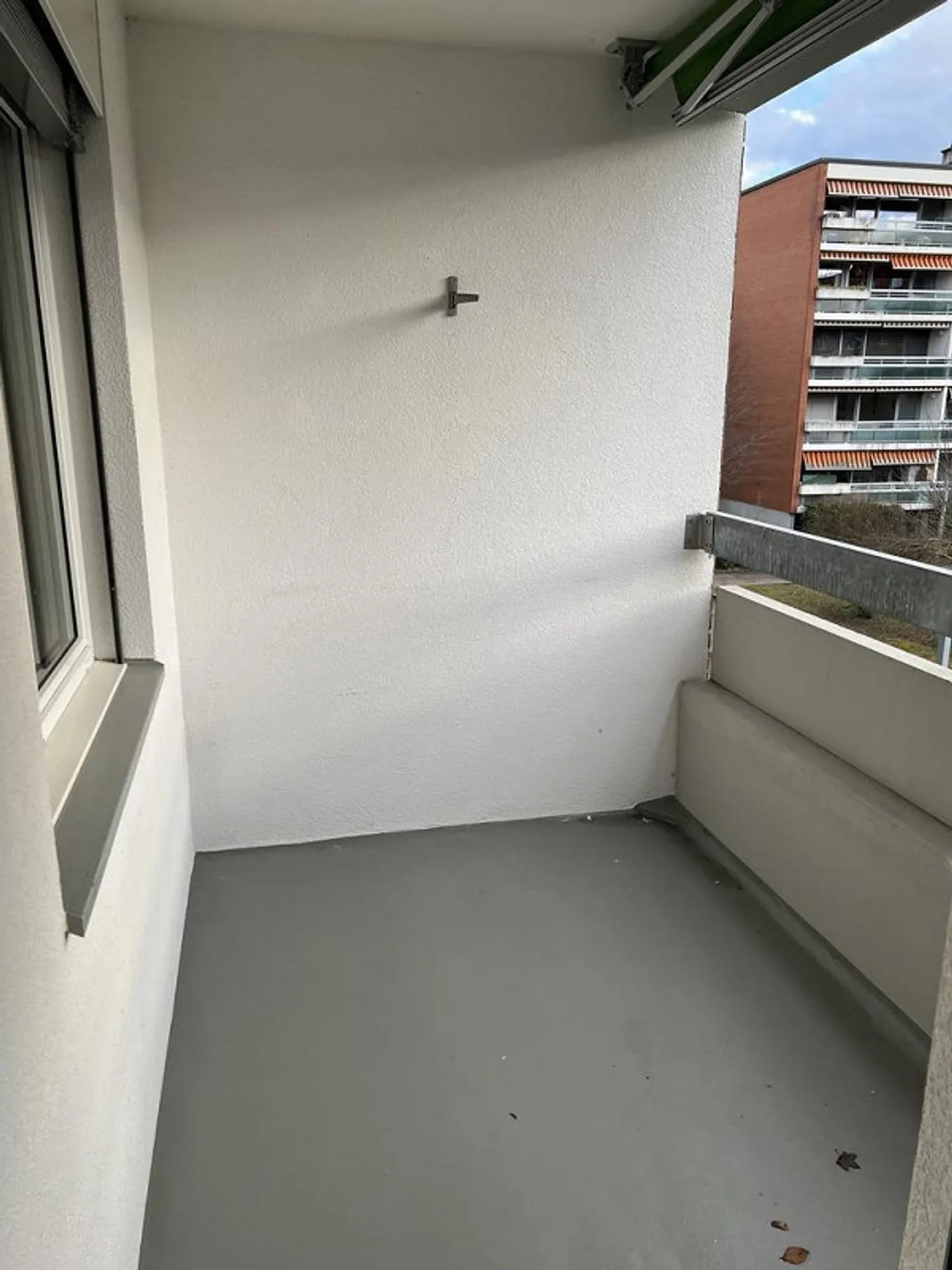 Bright 3.5-room apartment with balcony! - Photo 8 of 9