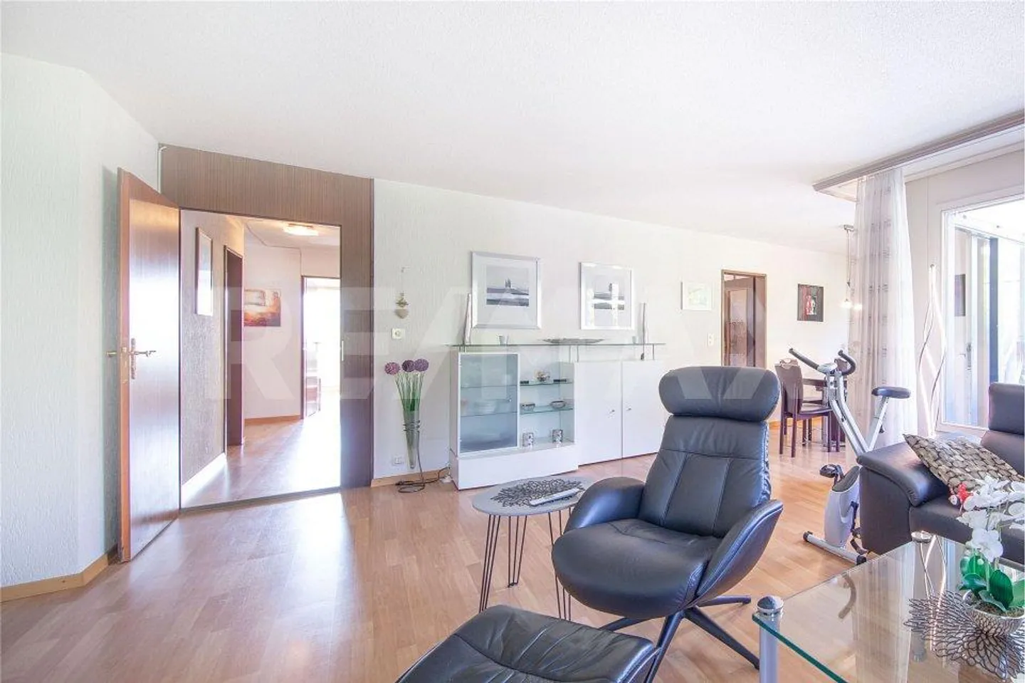 Attractive and Quiet 4.5-Room Apartment with a View of Pilatus, 6020 Emmenbrücke LU - Photo 6 of 13