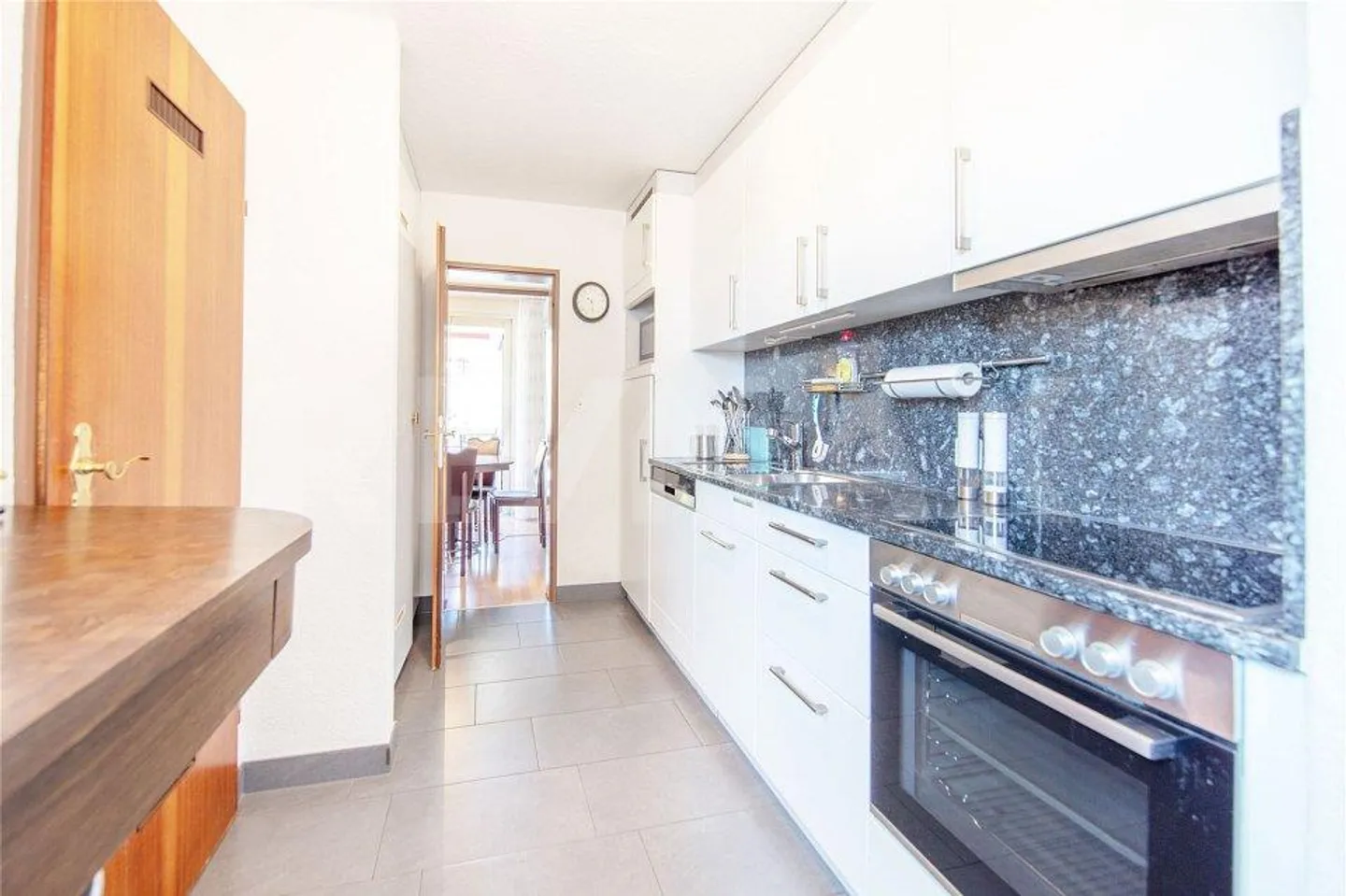 Attractive and Quiet 4.5-Room Apartment with a View of Pilatus, 6020 Emmenbrücke LU - Photo 7 of 13