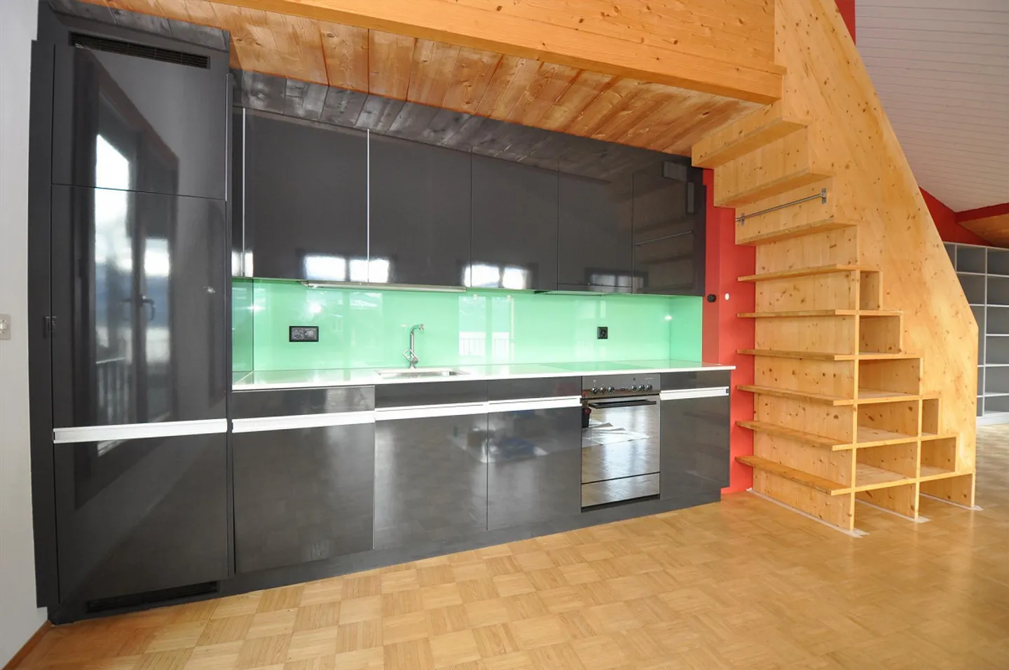 Unique 2.5 Room Apartment with Lake View - Photo 2 of 5