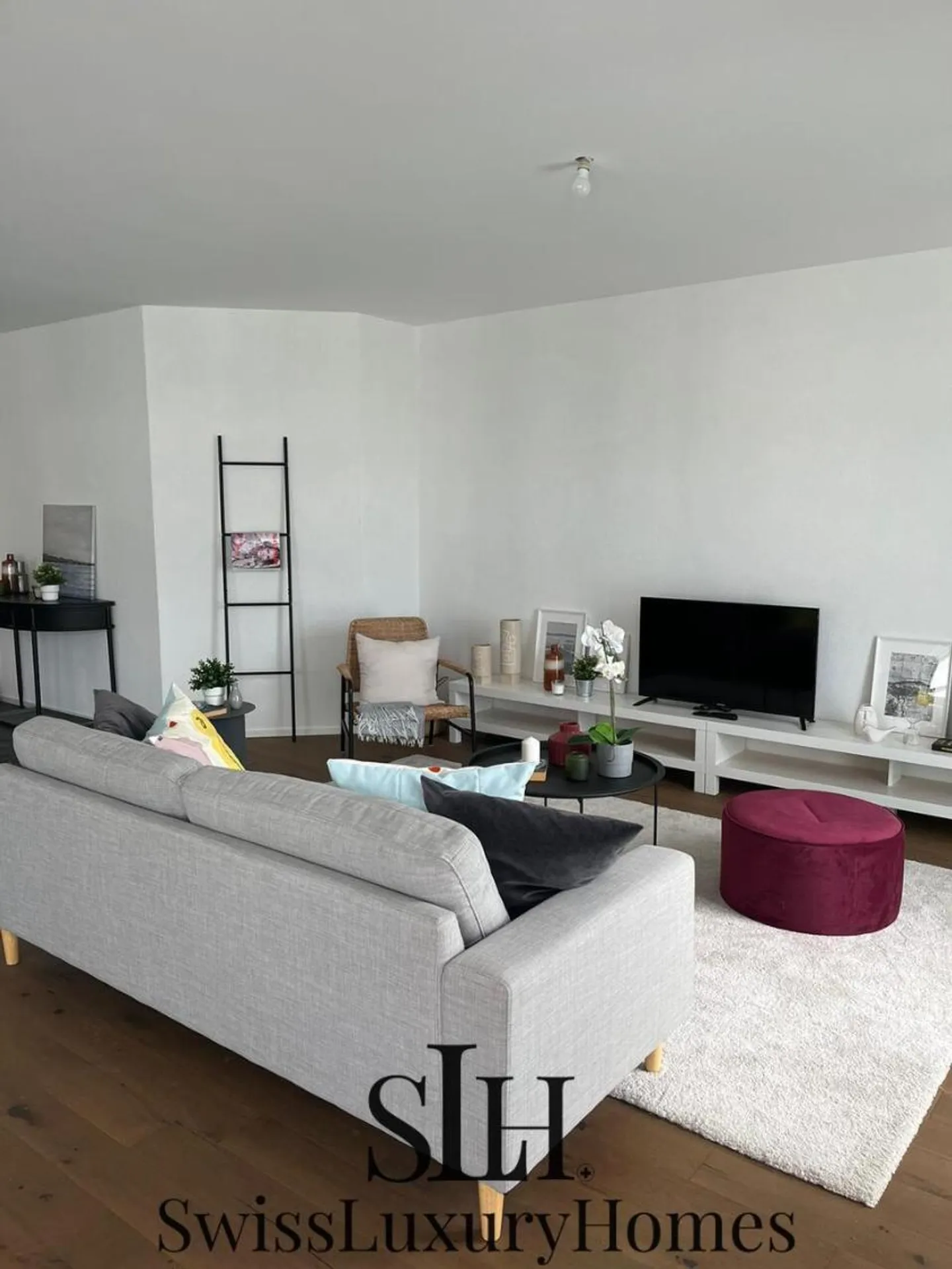 2.5 Room Apartment - Photo 4 of 6