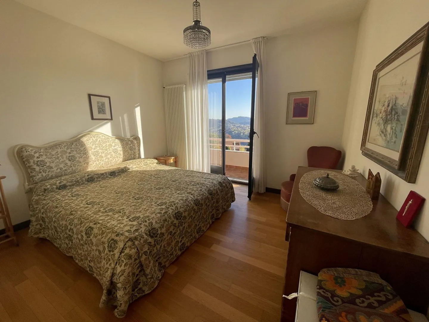 Interessante e grande casa unifamiliare con grande terreno - Foto 11 di 13