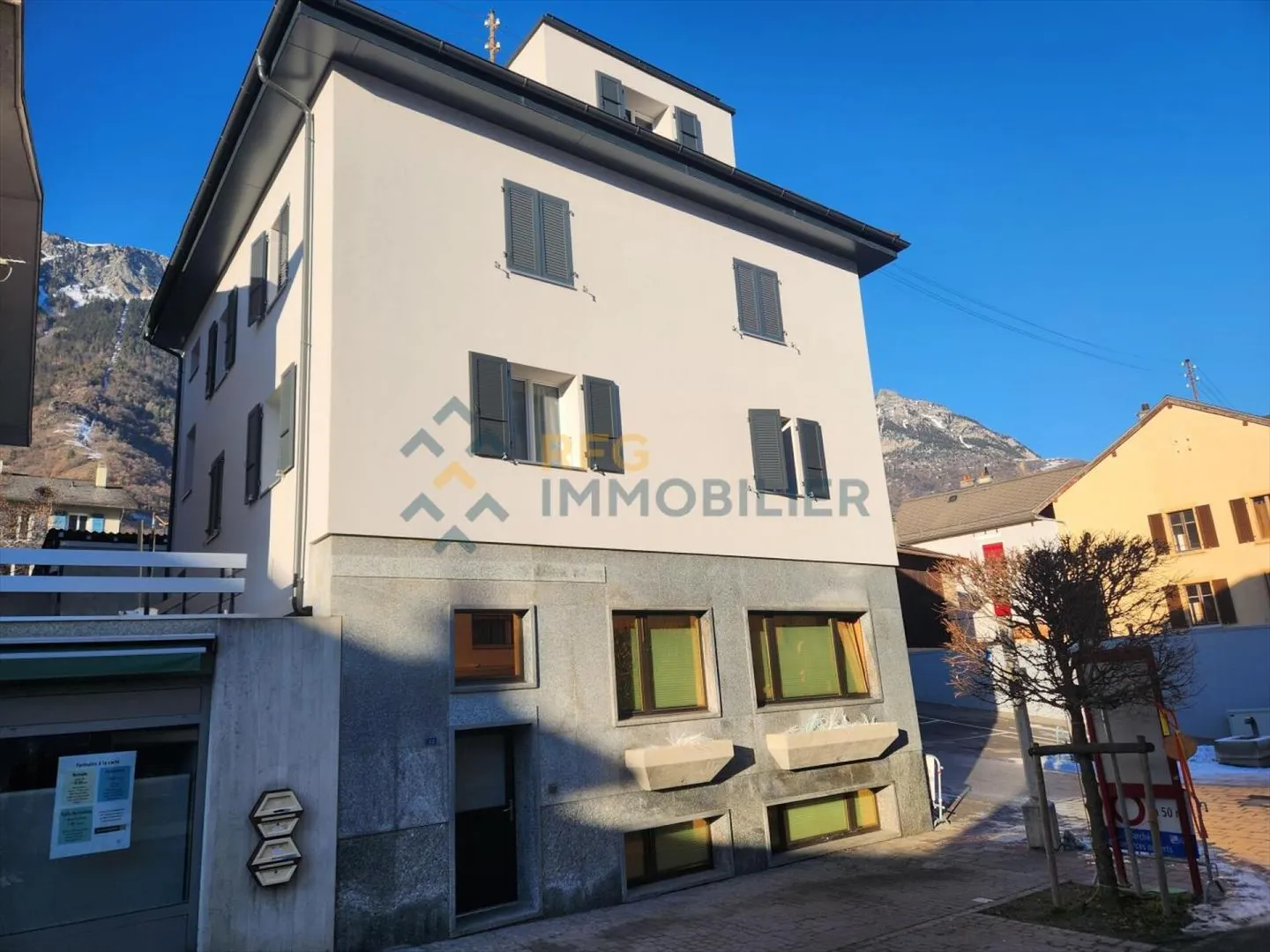 Appartamento in vendita - Foto 9 di 9