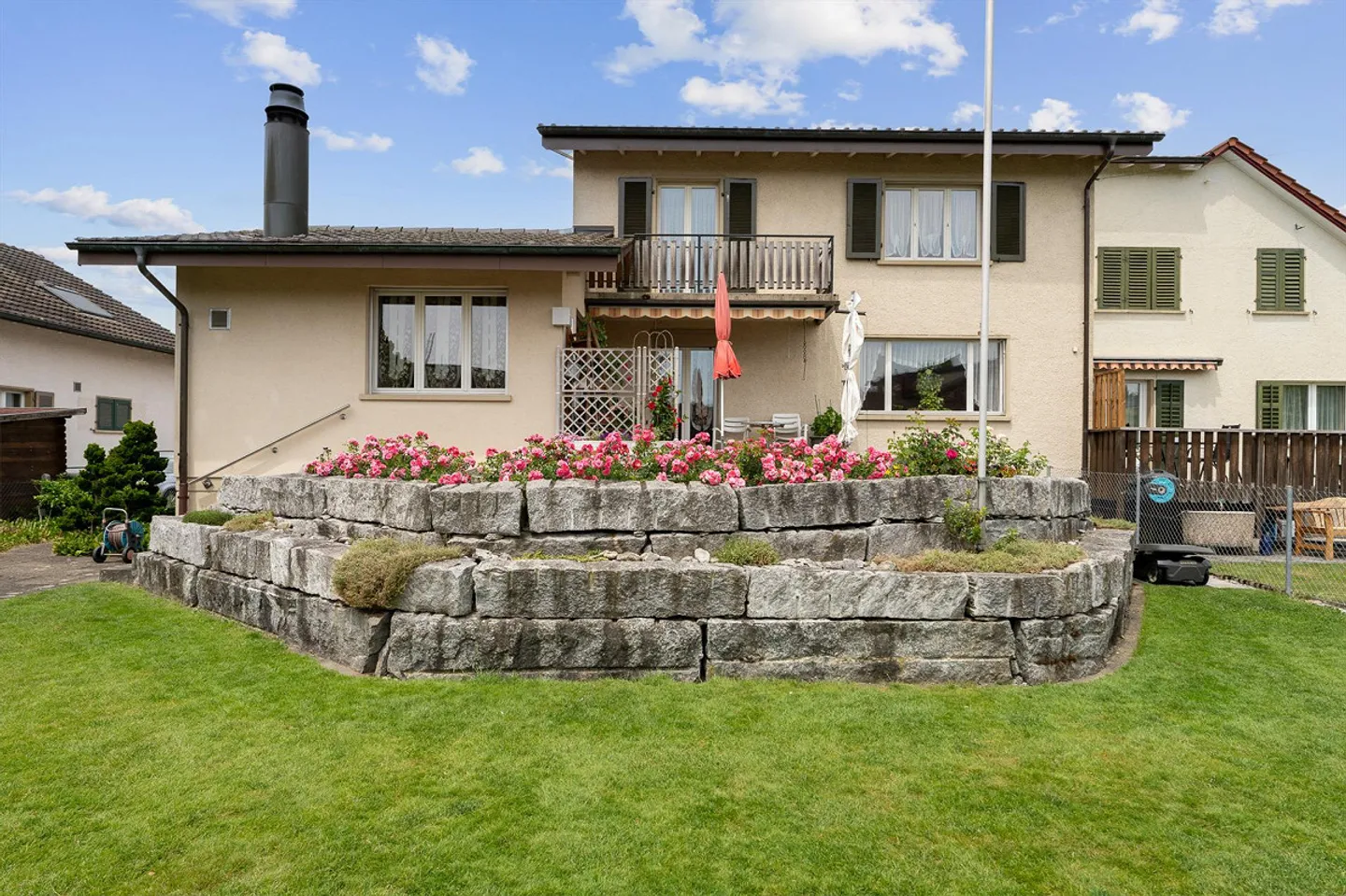 Charming Family Home with Garden - Photo 1 of 14