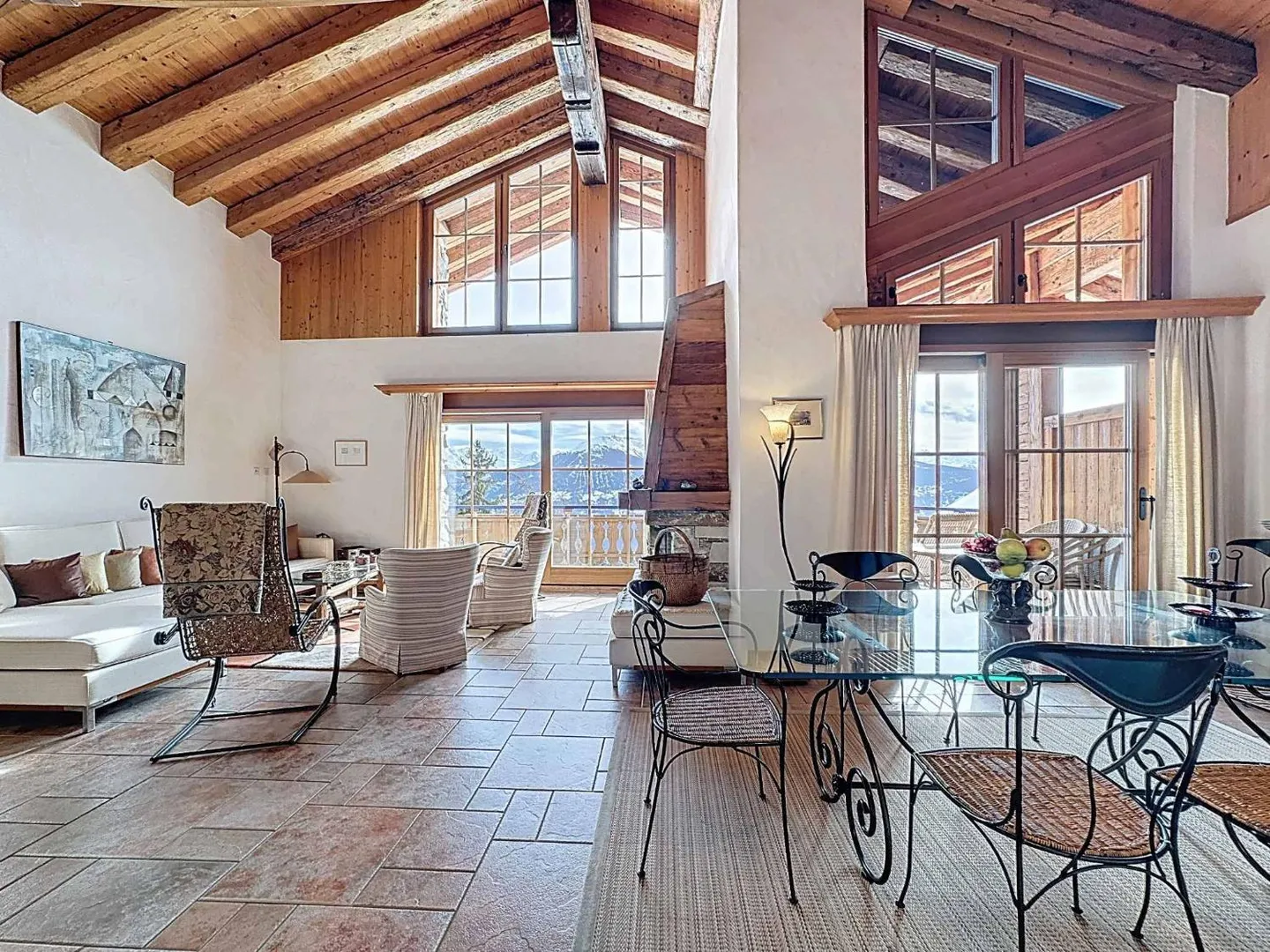 MAGNIFICENT 6.5 ROOM DUPLEX/PENTHOUSE APARTMENT IN THE CENTER WITH VERY NICE AMENITIES - Photo 4 of 12