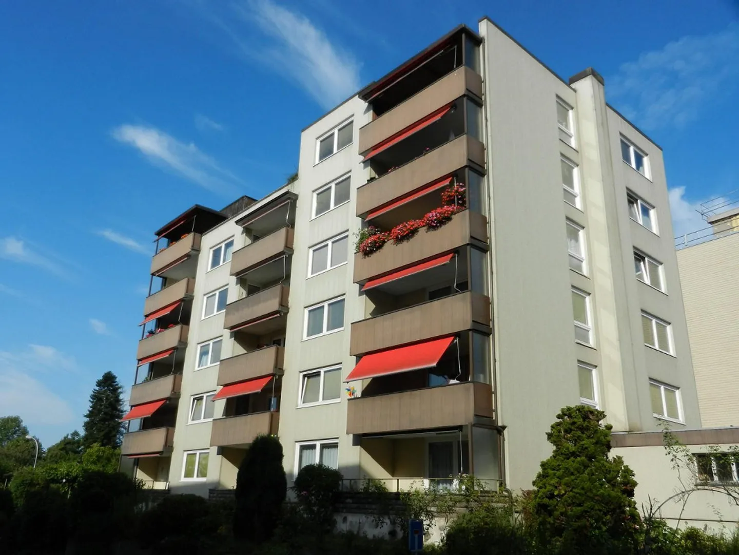 Family-friendly apartment in Neuhausen - Photo 1 of 11