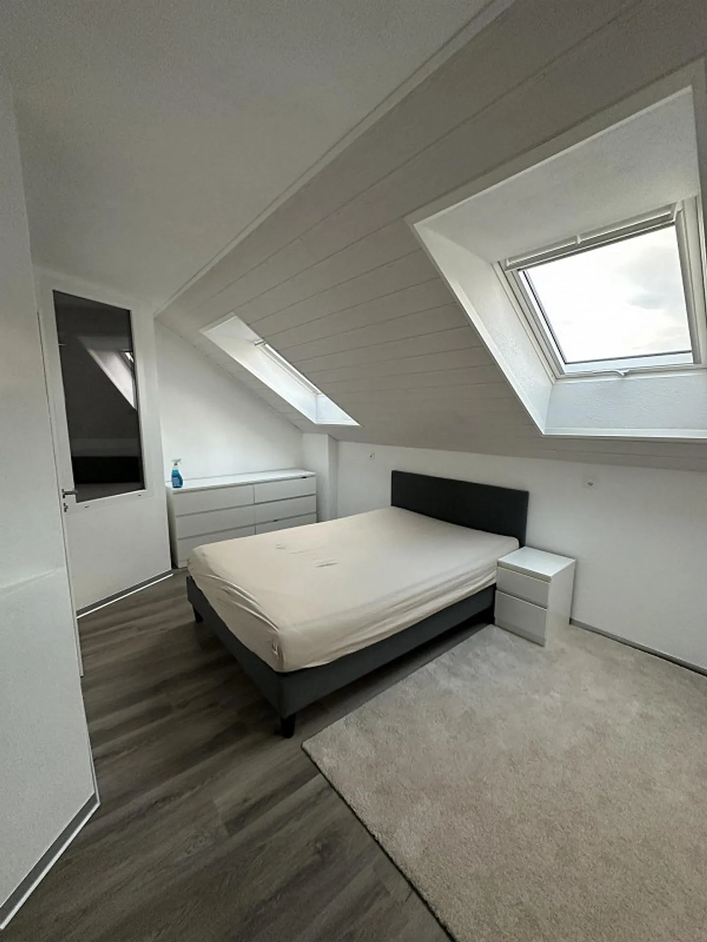 Helle 3.5-Zimmer-Dachwohnung mit 2 Badezimmern - Foto 6 von 10