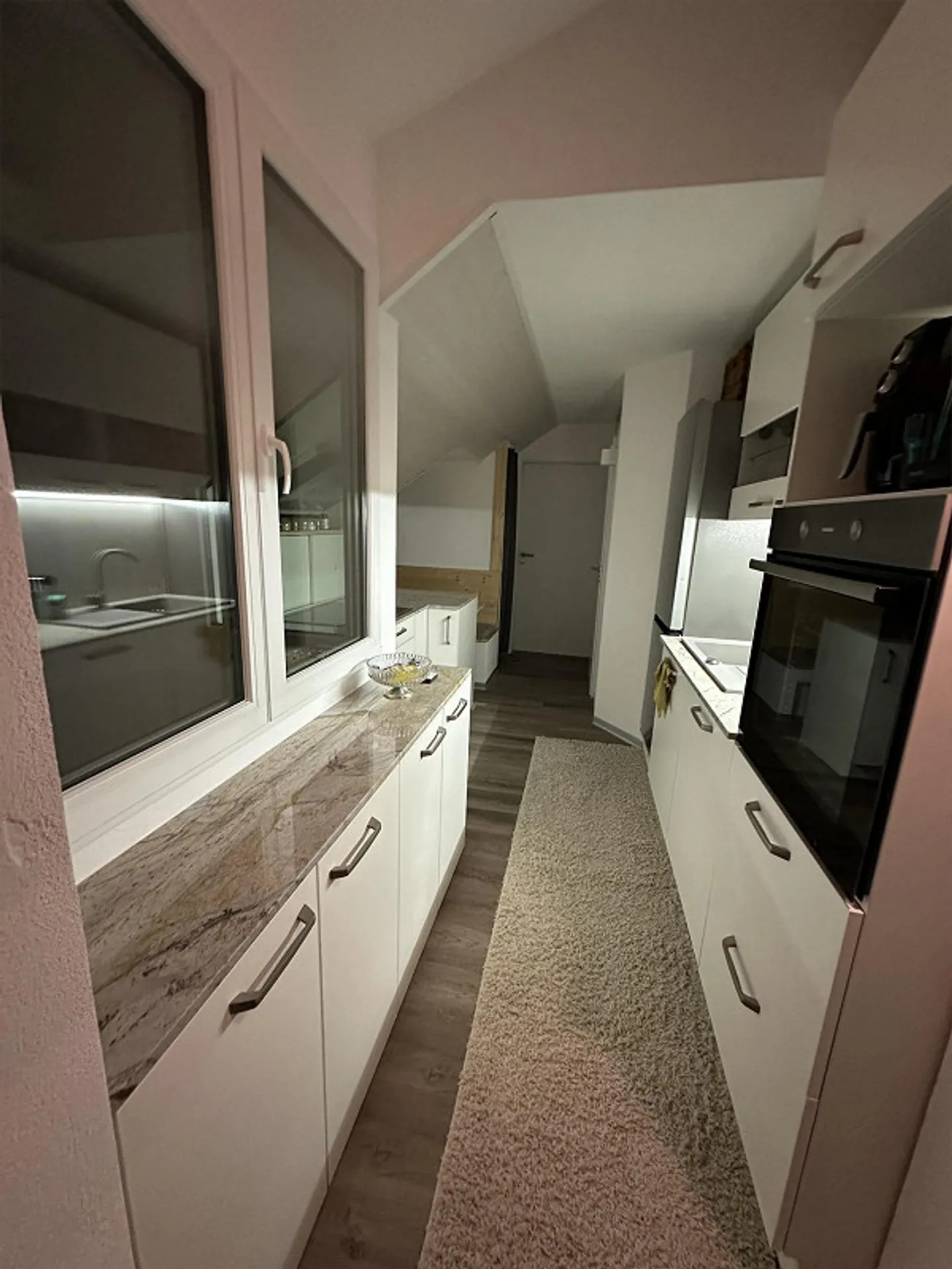 Helle 3.5-Zimmer-Dachwohnung mit 2 Badezimmern - Foto 9 von 10