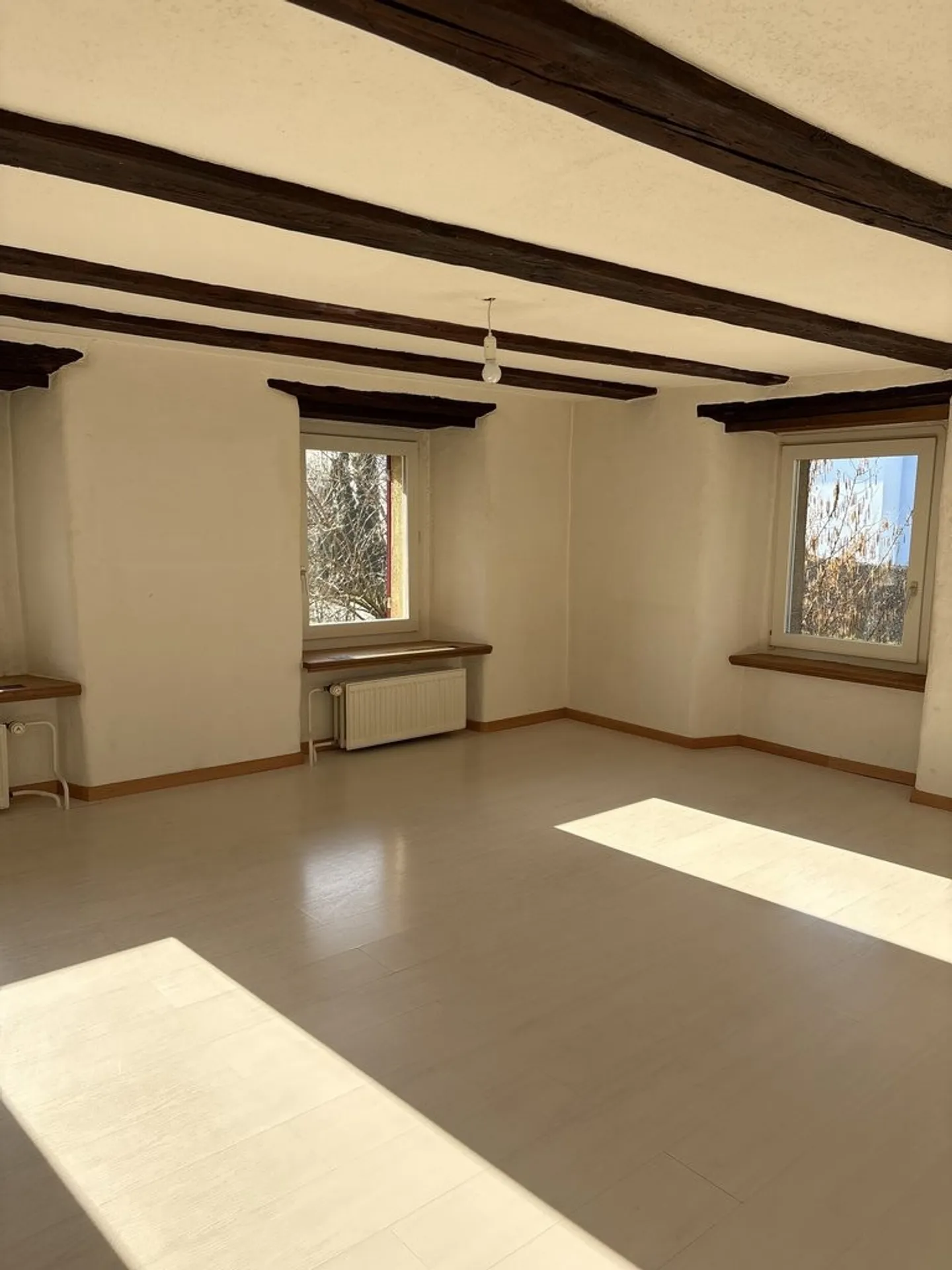 Zona residenziale tranquilla nel verde - limitata fino al 30.06.2026 - Foto 6 di 8