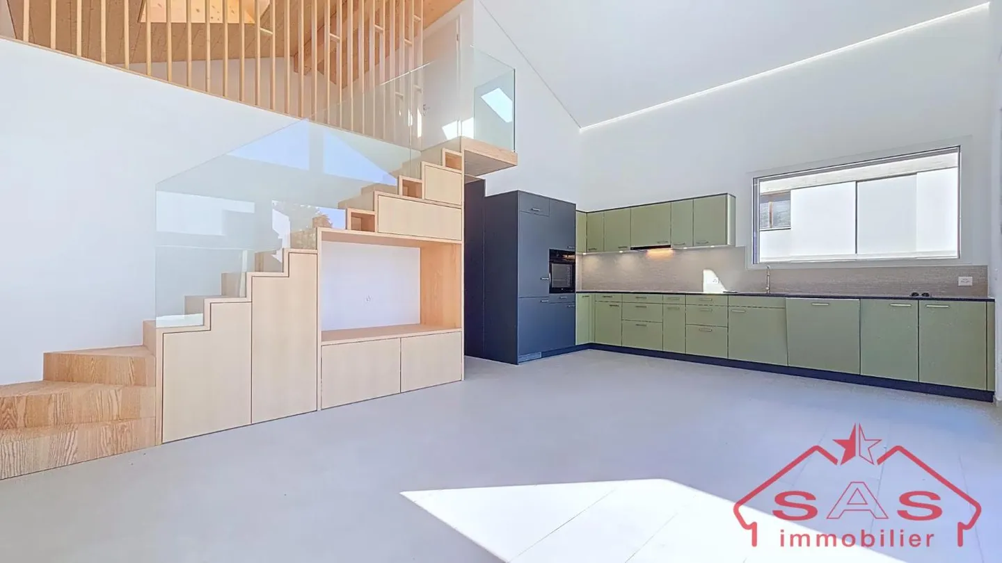 3.5 Room House - Photo 7 of 13