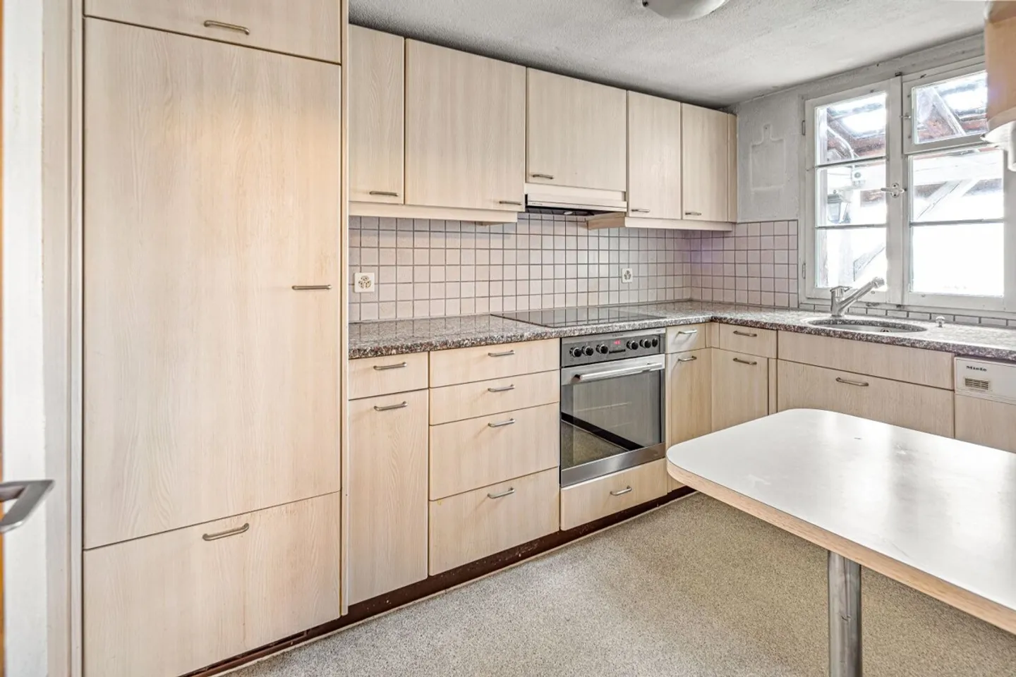 Una casa con storia Affascinante fattoria in una posizione soleggiata - Foto 8 di 13