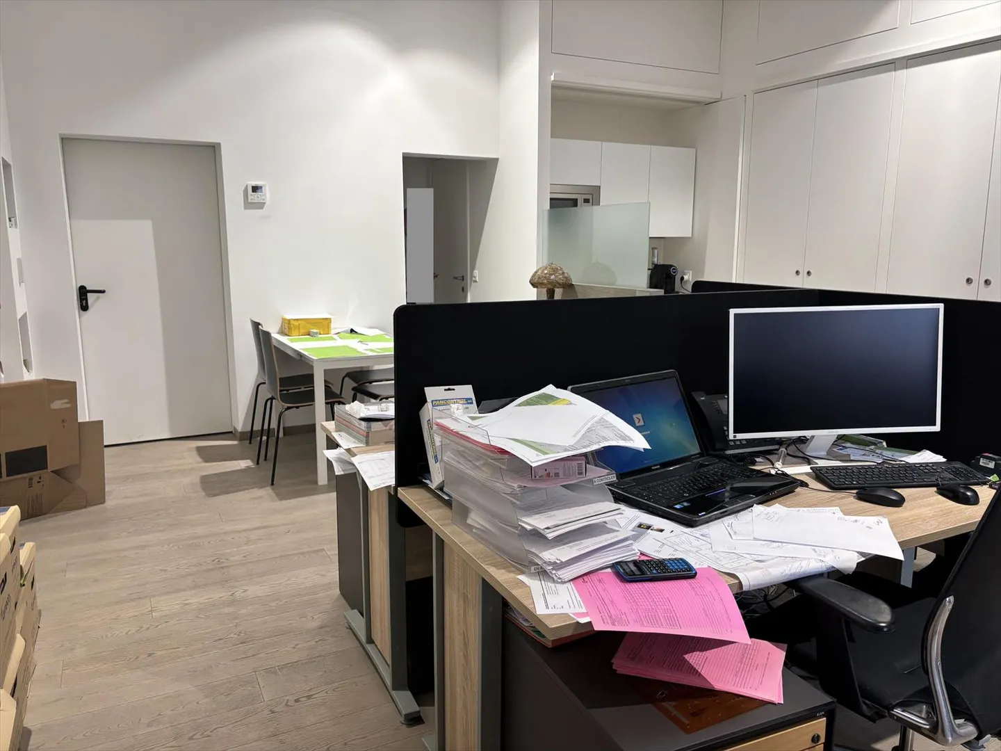 Büro 3 Zimmer - Foto 2 von 9