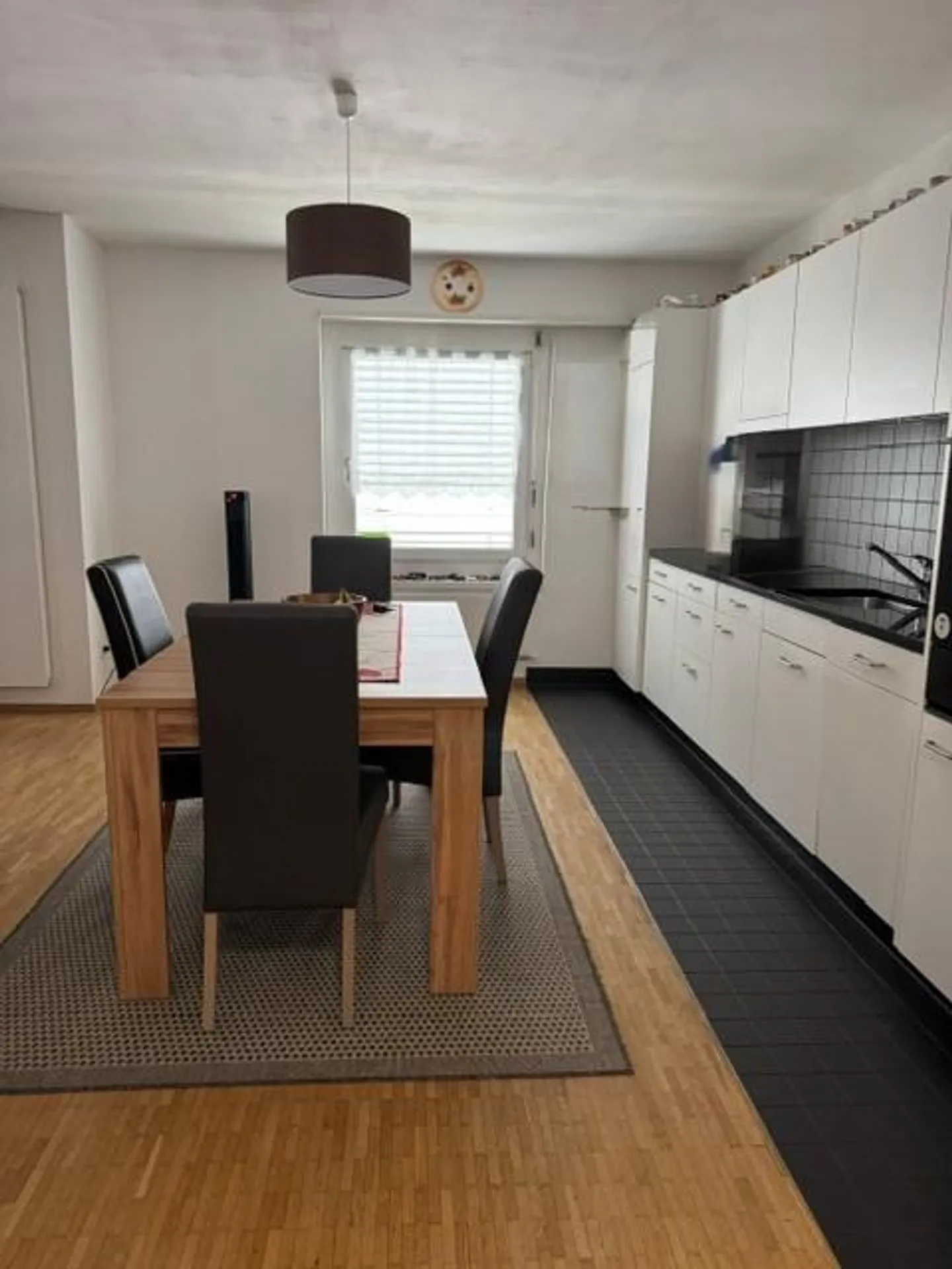 Attractive 4.5 room apartment in Glattbrugg - Photo 3 of 9