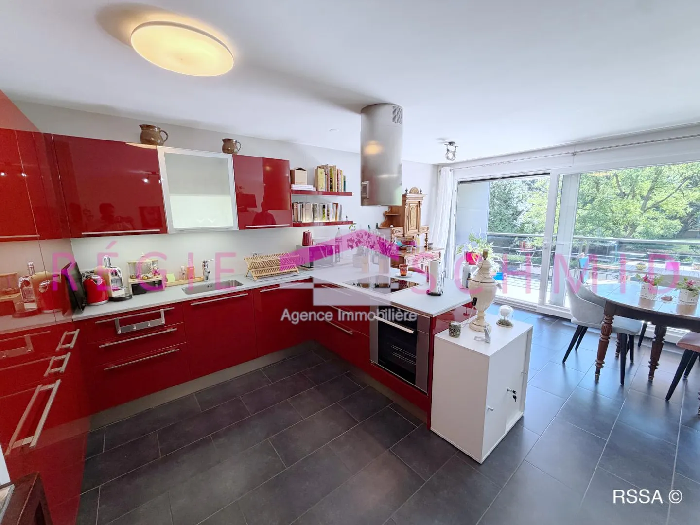 Incantevole Appartamento 2,5 Stanze - Foto 2 di 8