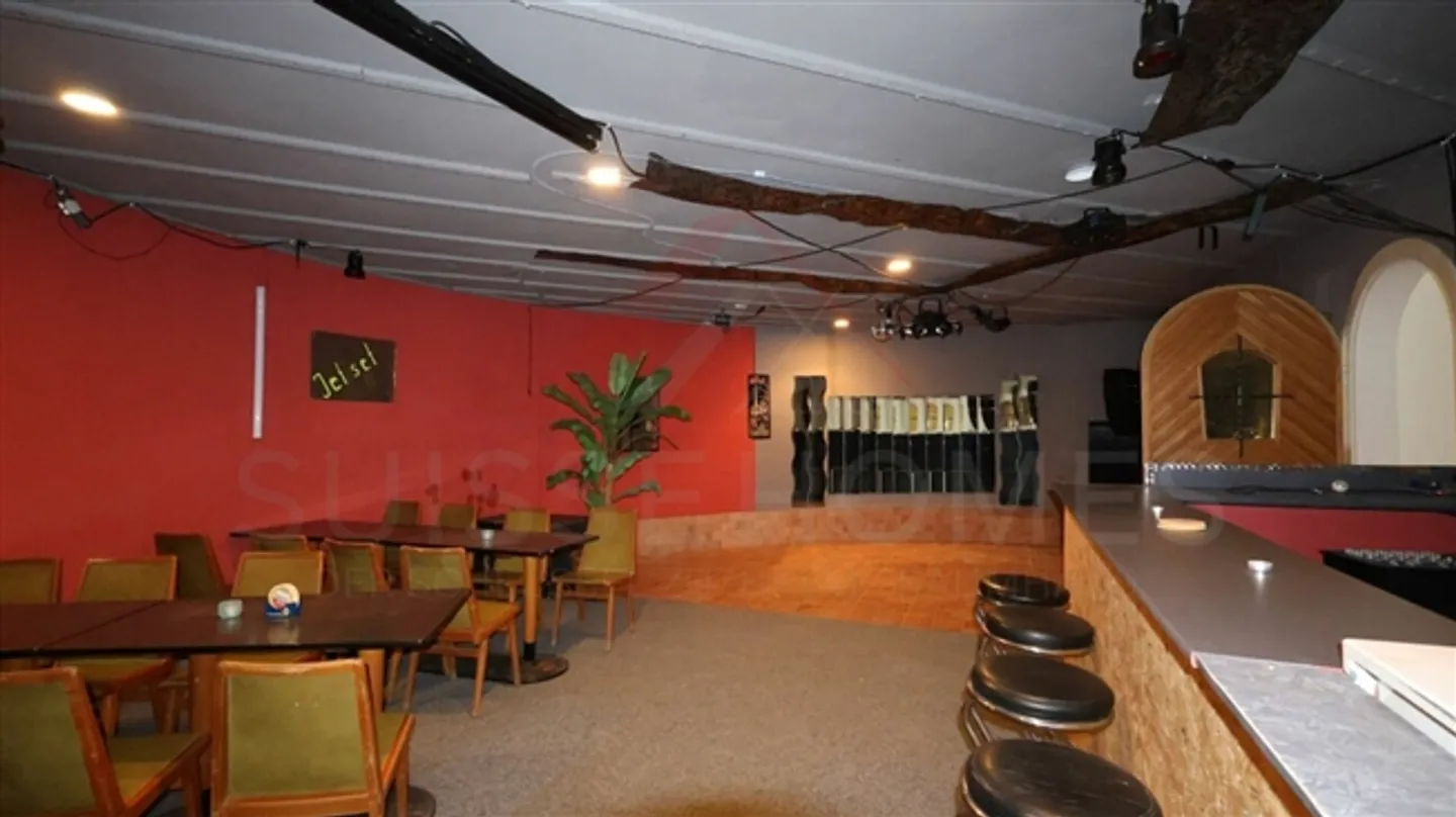 Propriété résidentielle et commerciale à Fahy (JU) - Charme et potentiel pour vivre et travailler au même endroit - Photo 8 sur 20