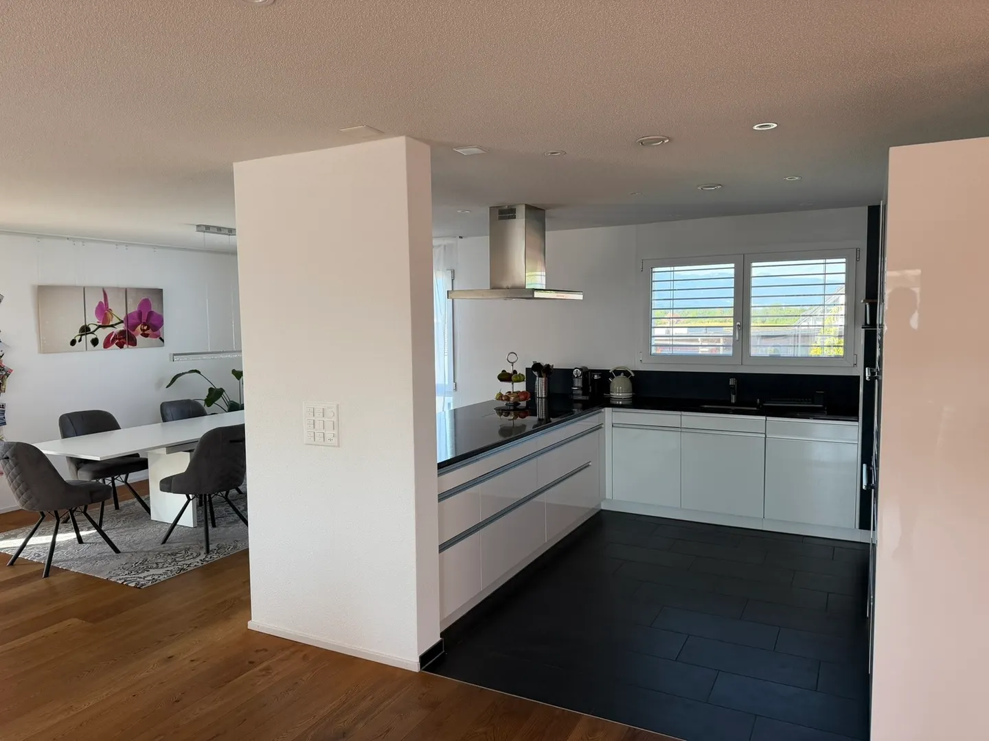 6½ ROOM PENTHOUSE APARTMENT IN STUDEN (BE), FURNISHED, TEMPORARY - Photo 2 of 10