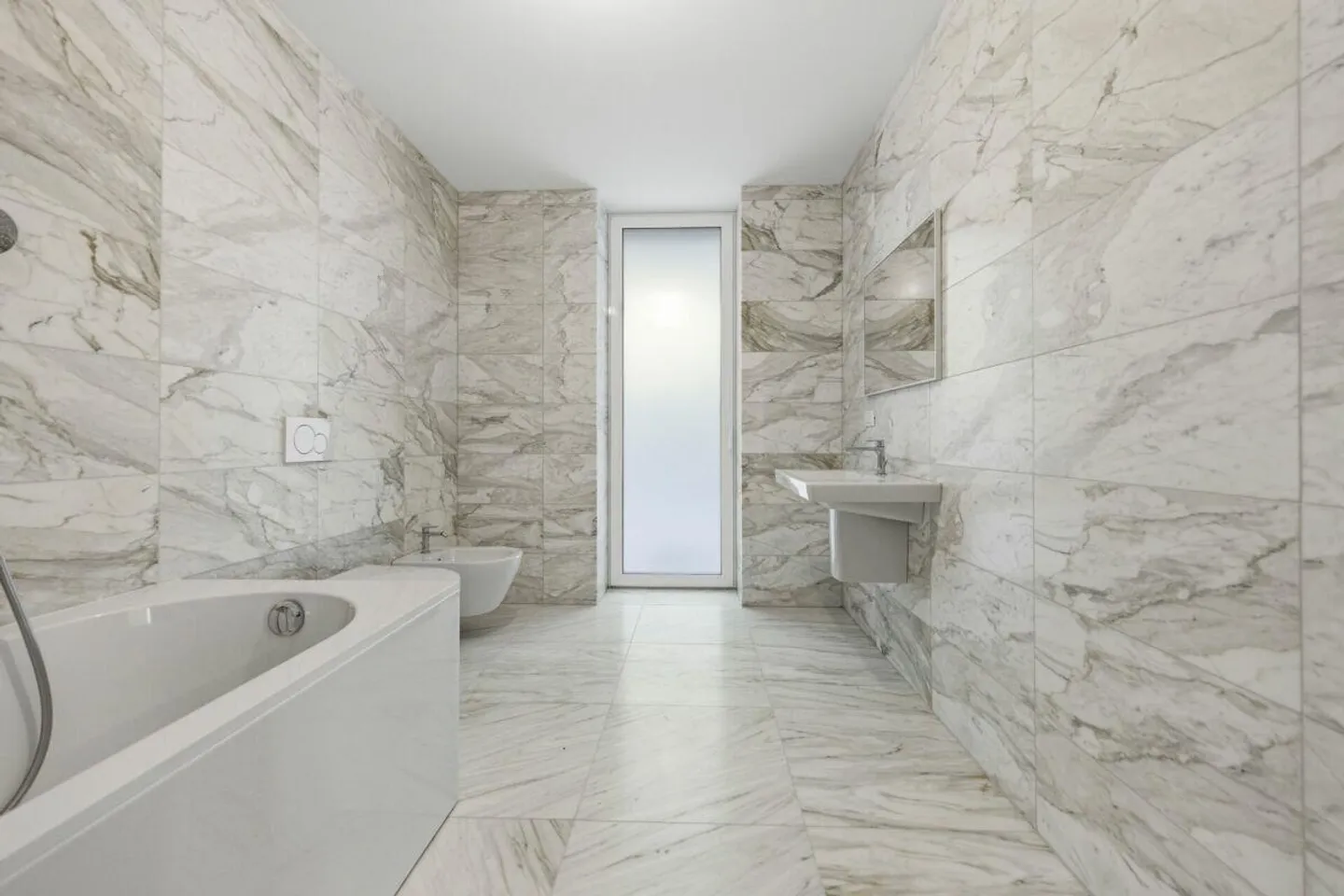 Luxuriöses Apartment mit Seesicht - Foto 15 von 17