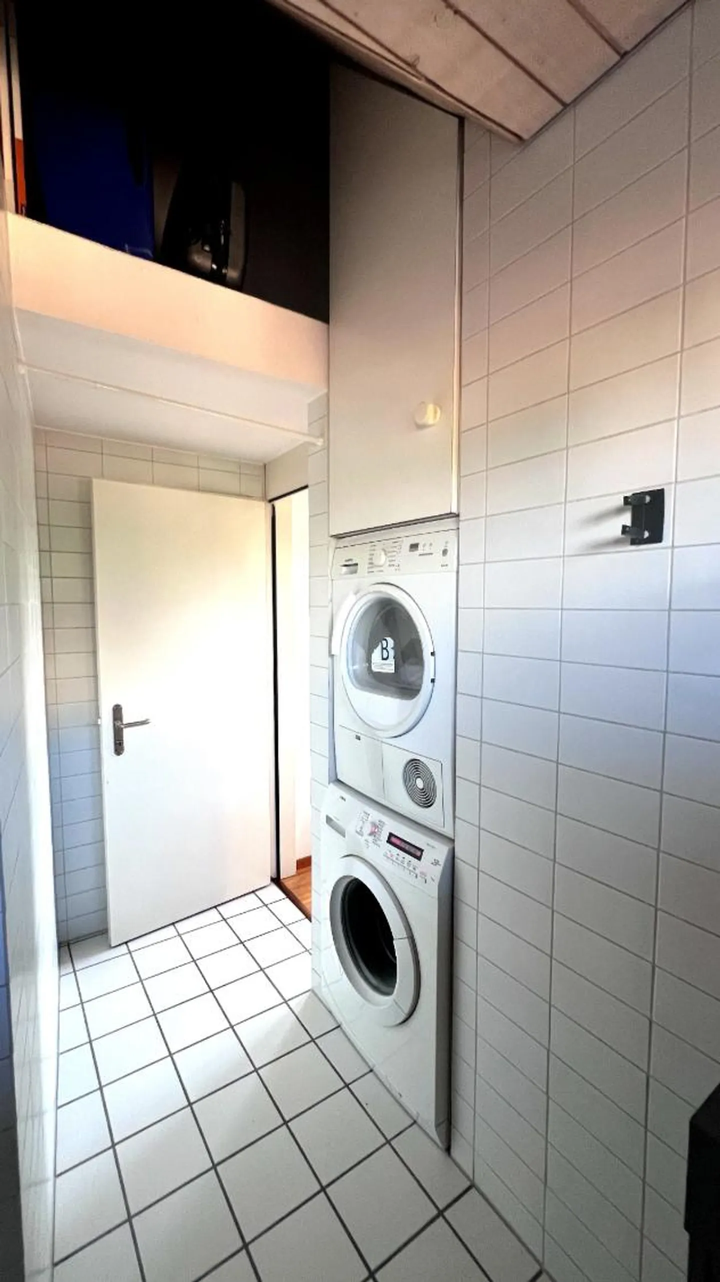Limité jusqu'au 30.09.2027 - Appartement lumineux de 1,5 pièce au cœur de la vieille ville - Photo 6 sur 9