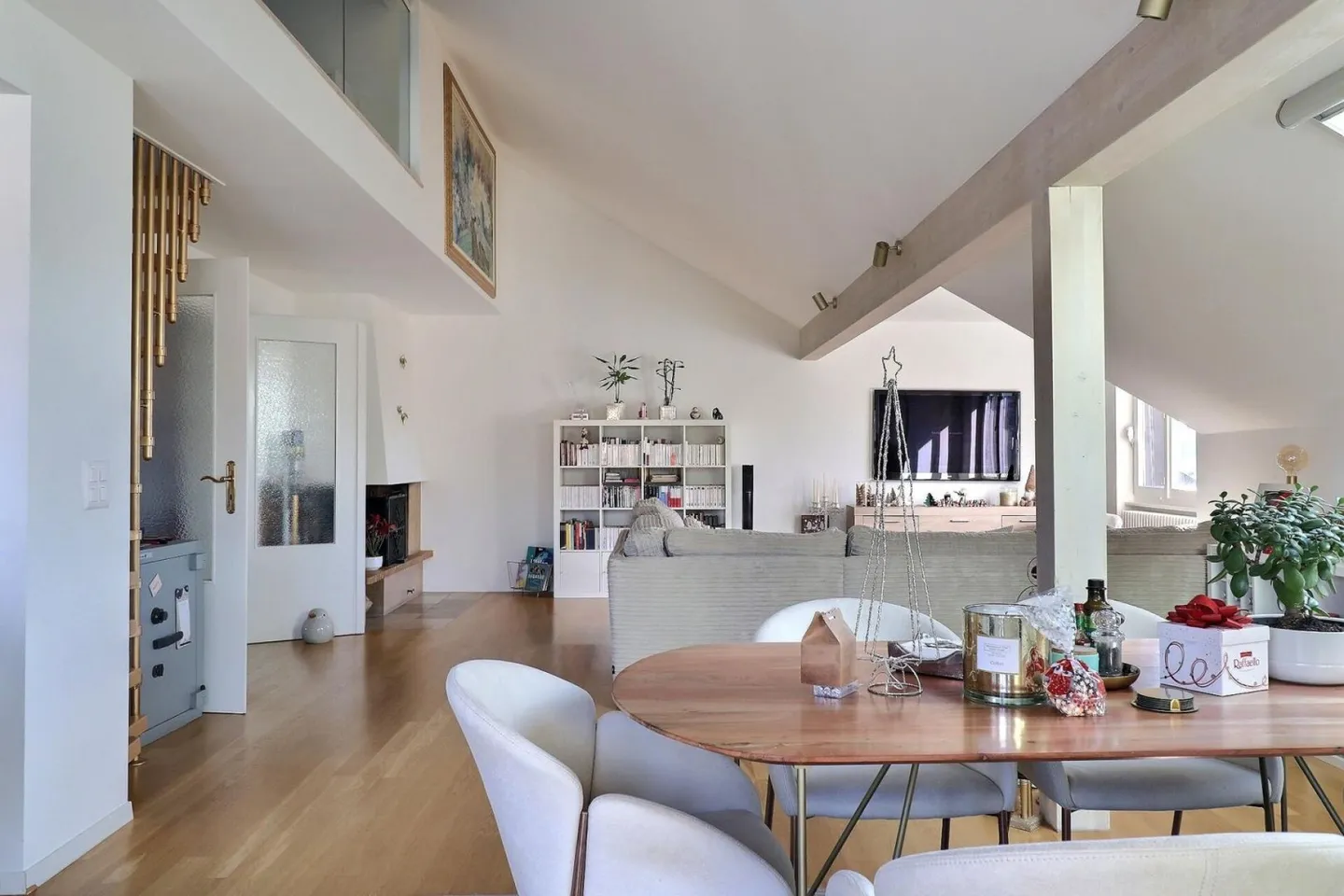 Appartamento 5.5 locali a Gland - Foto 1 di 6