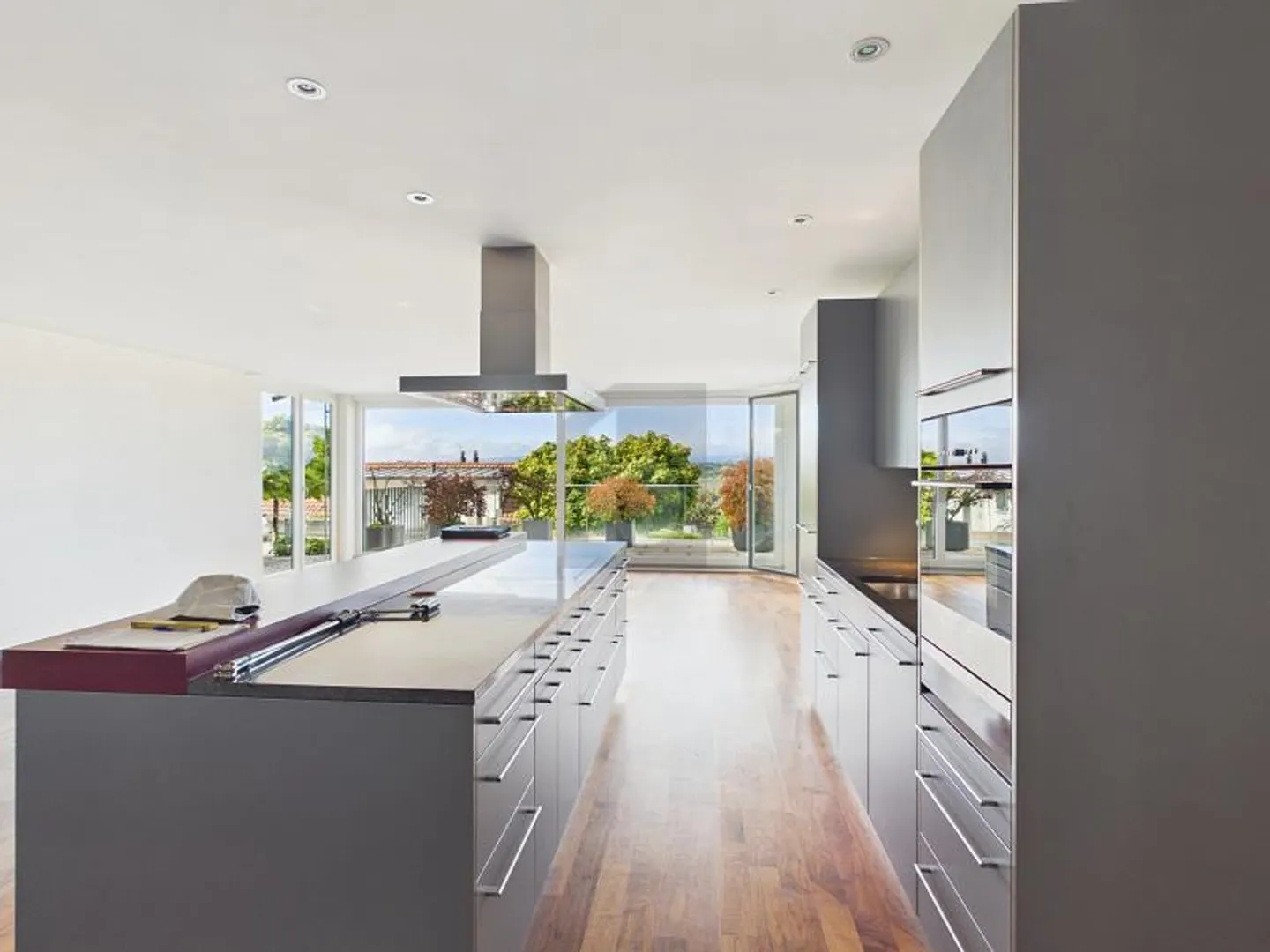 PLENTY OF SPACE WITH WONDERFUL VIEW INCLUDING PARKING - Photo 2 of 6