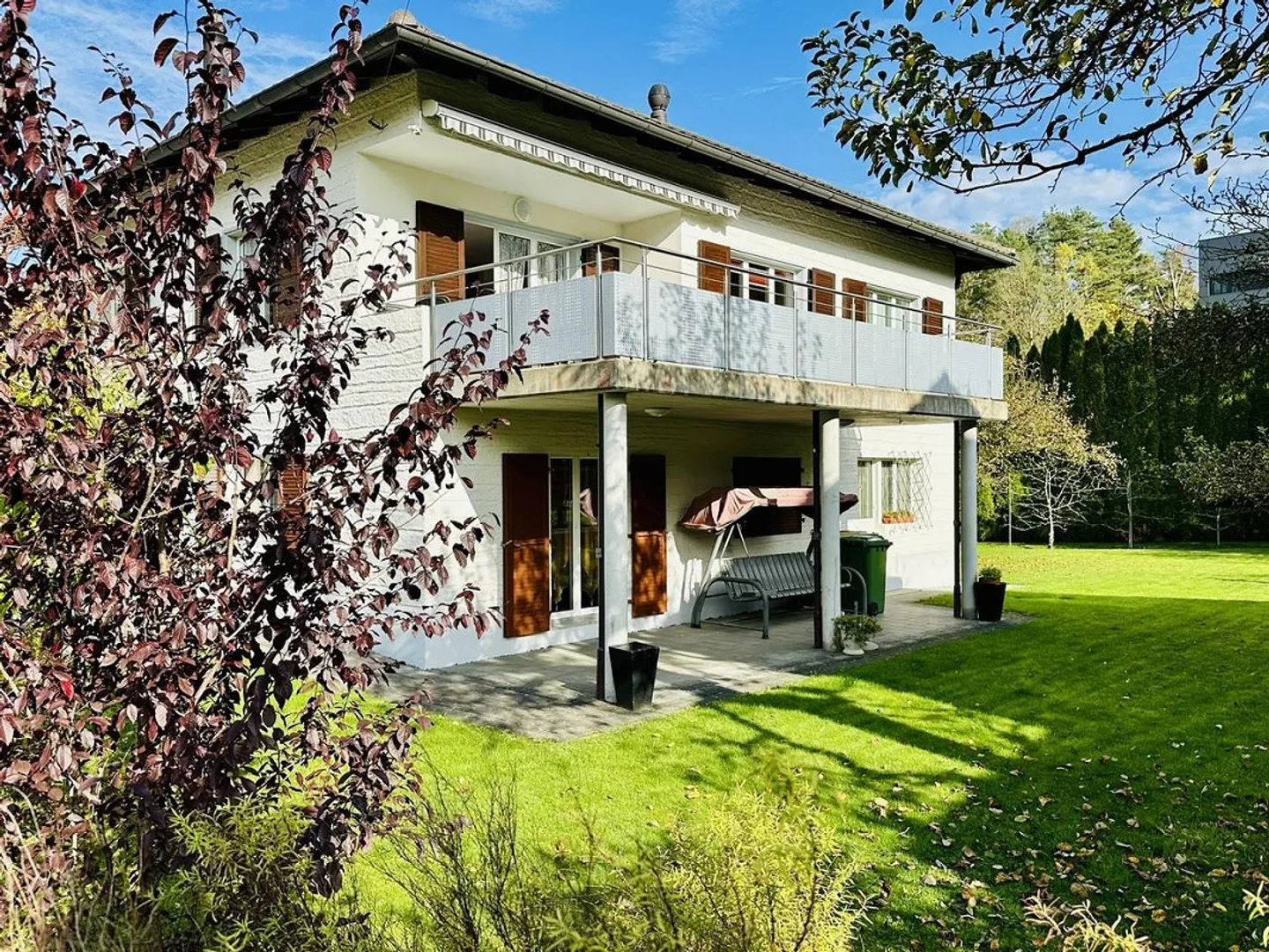 Family House - Photo 2 of 15