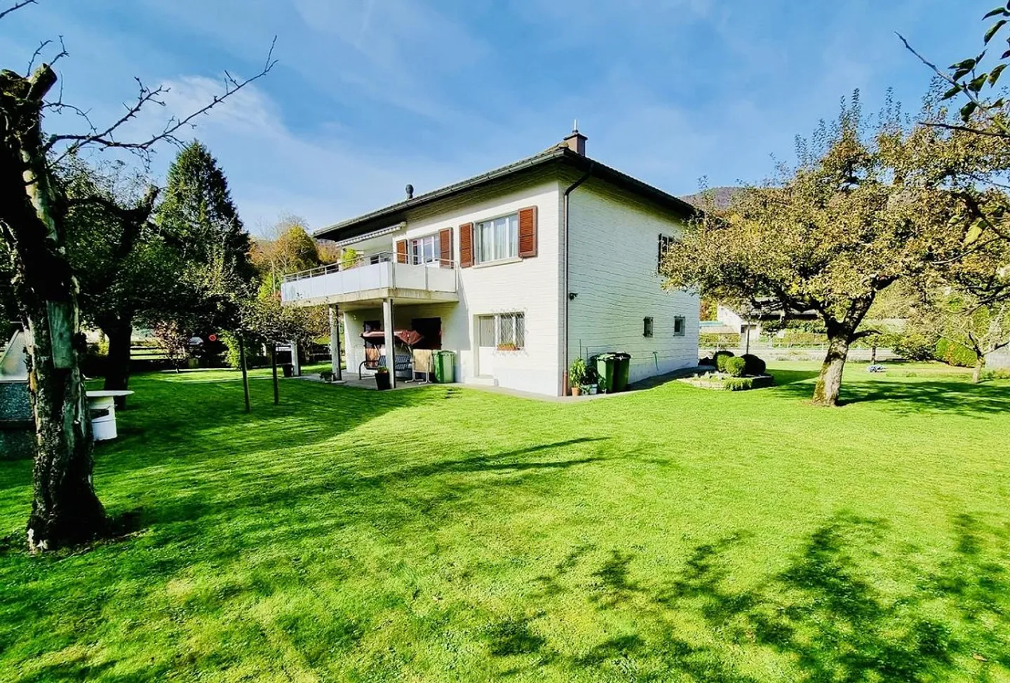 Family House - Photo 3 of 15