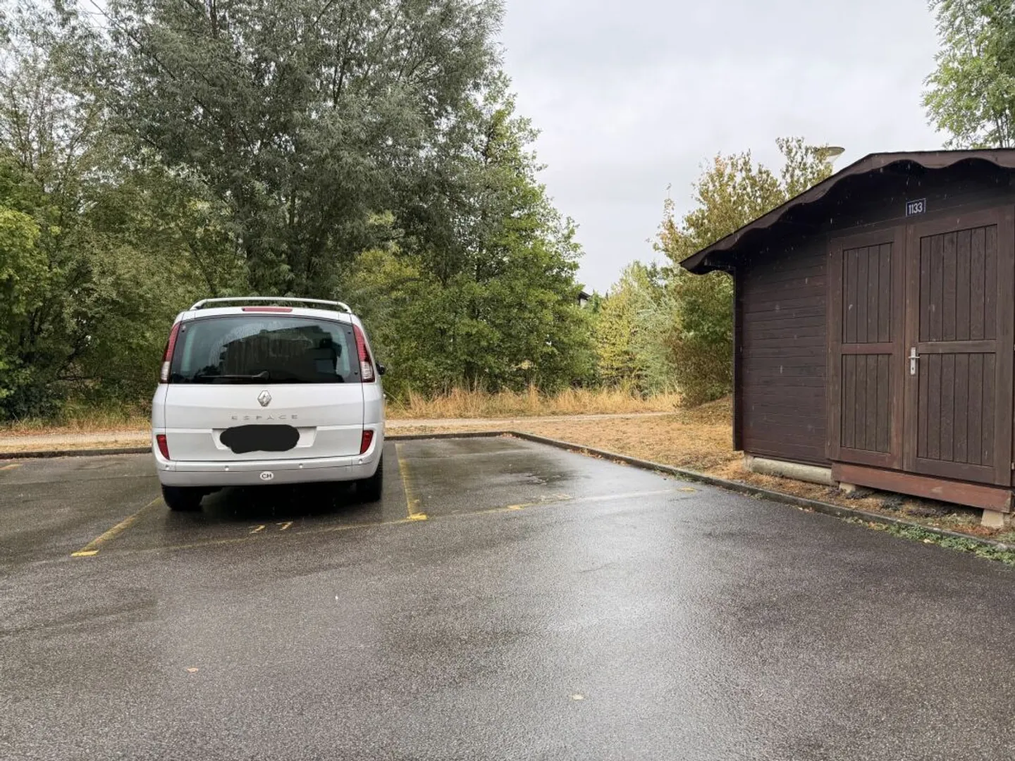 Parkplatz im Freien mieten - Foto 2 von 4