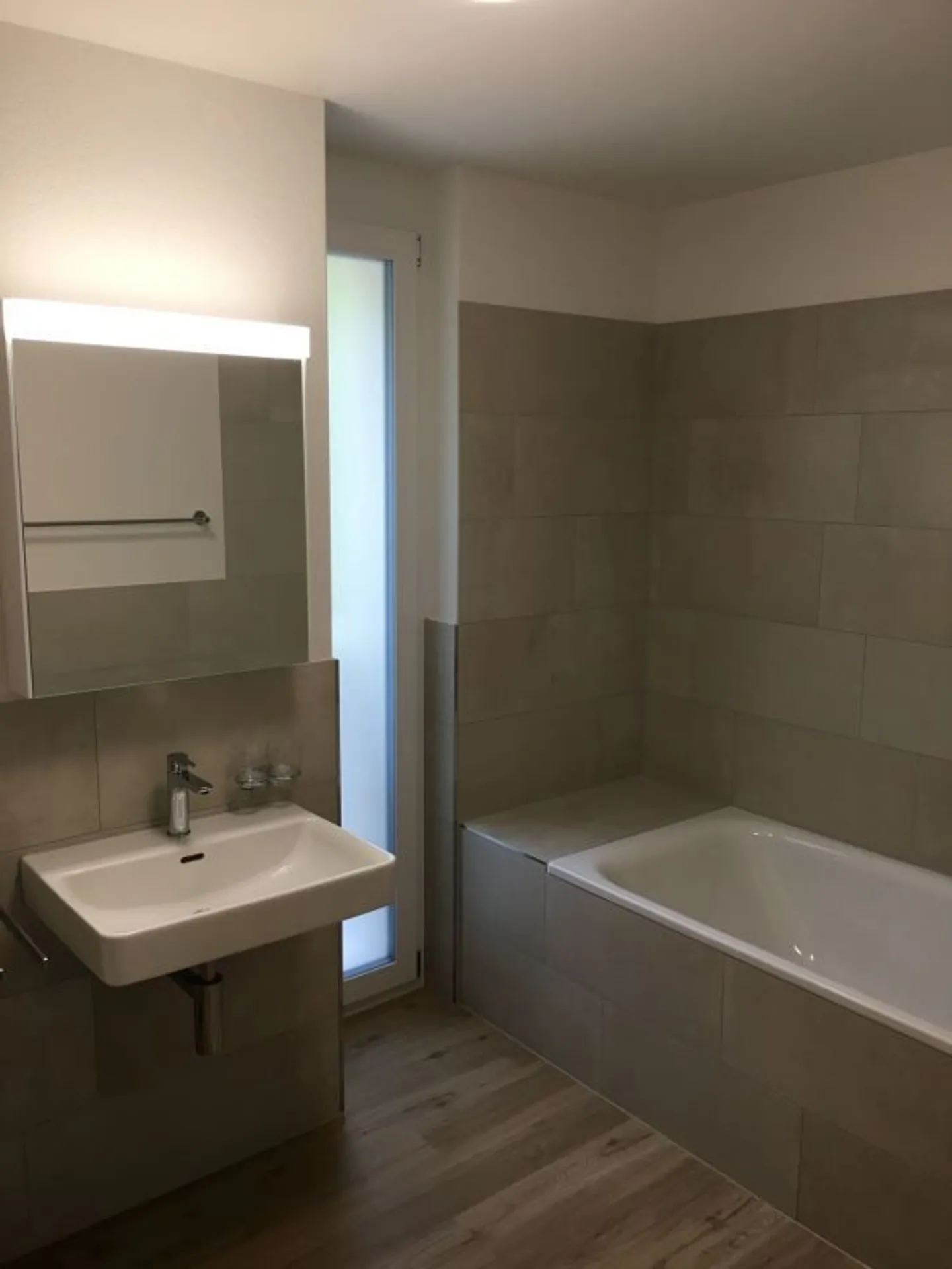 Zentrale 4.5 Zimmer Wohnung - Foto 7 von 13