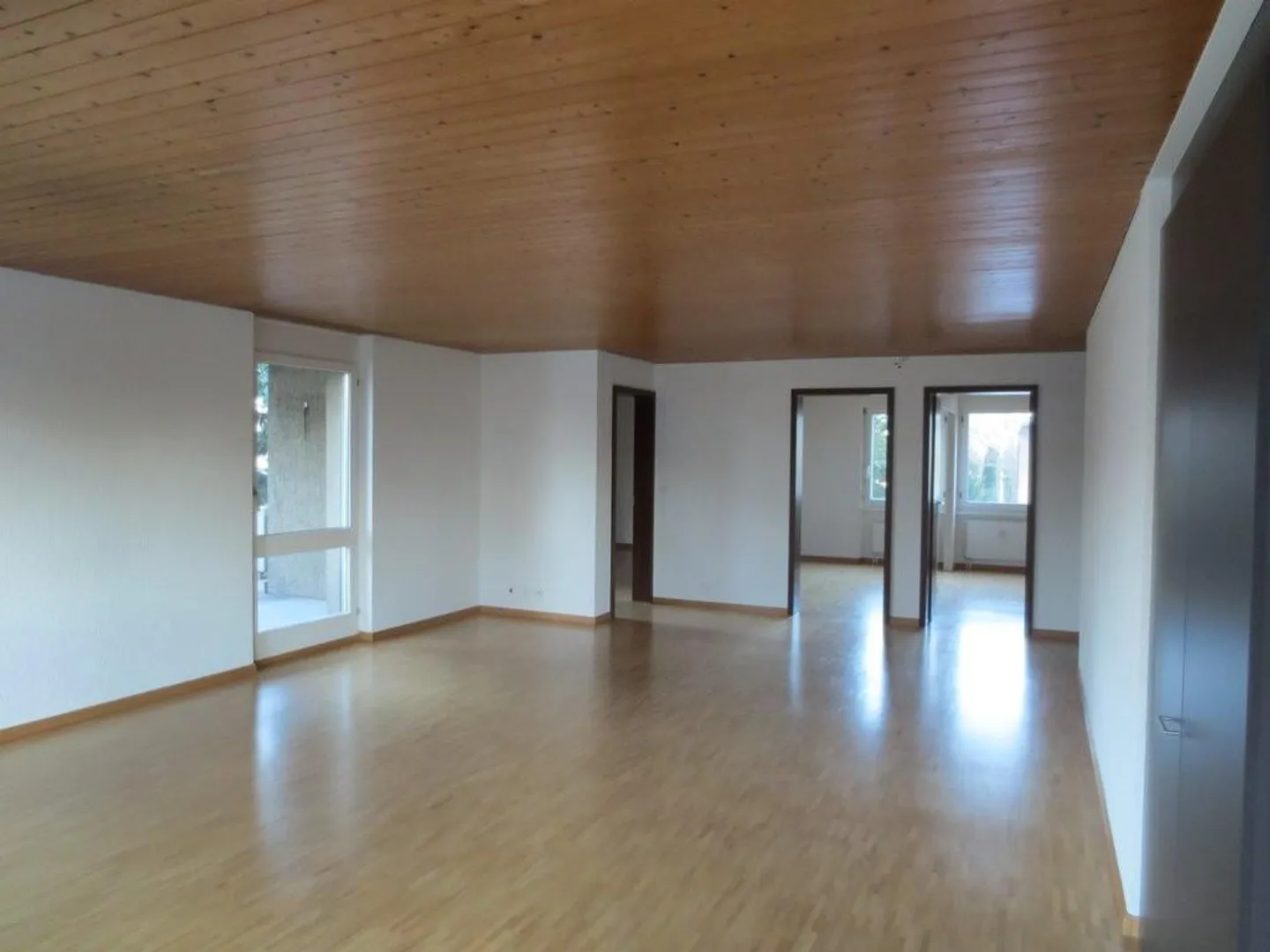 zentral Wohnen in Thun - Foto 8 von 11