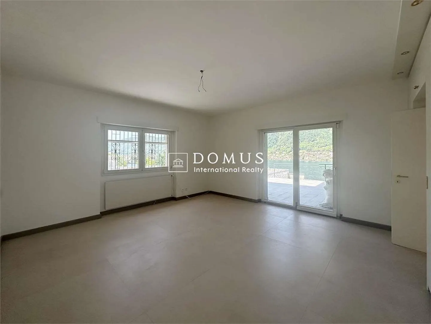 Villa elegante con vista lago - Foto 10 di 13