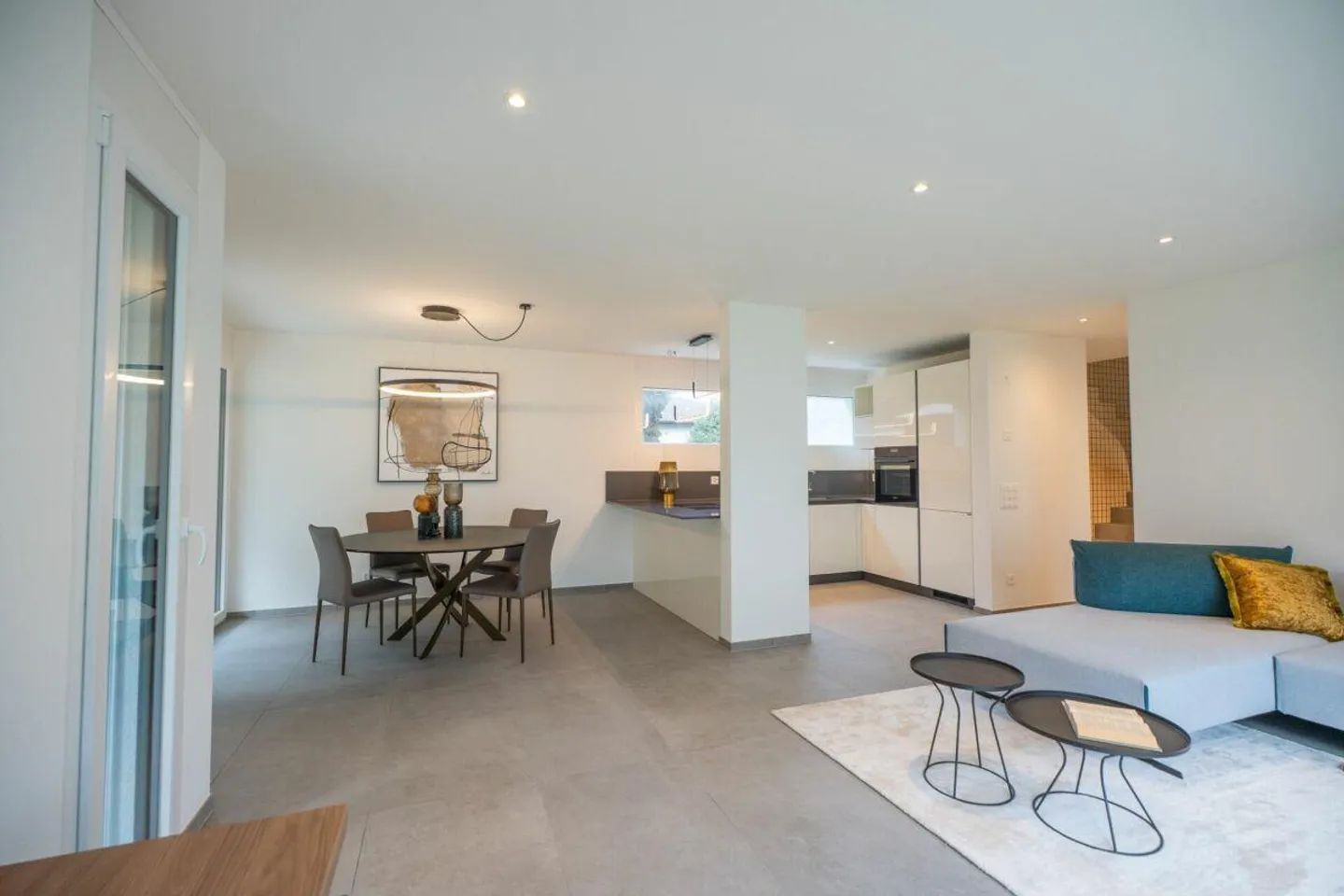 Nous vendons des maisons individuelles modernes et spacieuses à Moleno - Photo 5 sur 15